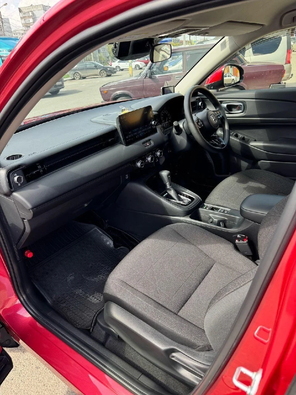 Honda Vezel 2022, 1.5 л (118 л.с.), передний привод. - миниатюра 5