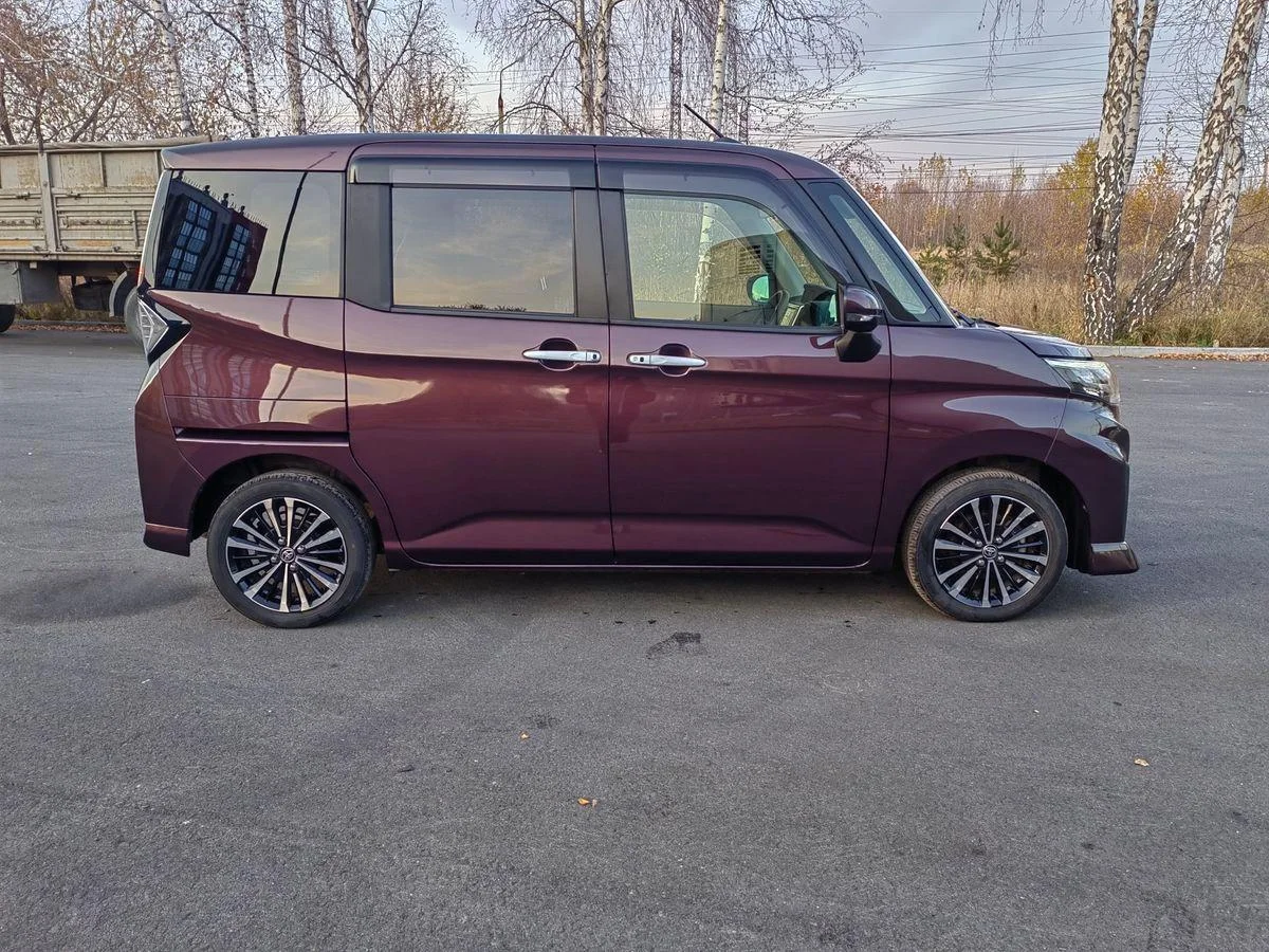 Toyota Roomy 1.0 л, 98 л.с., 2021 г.в топовой комплектации G-T - миниатюра 4