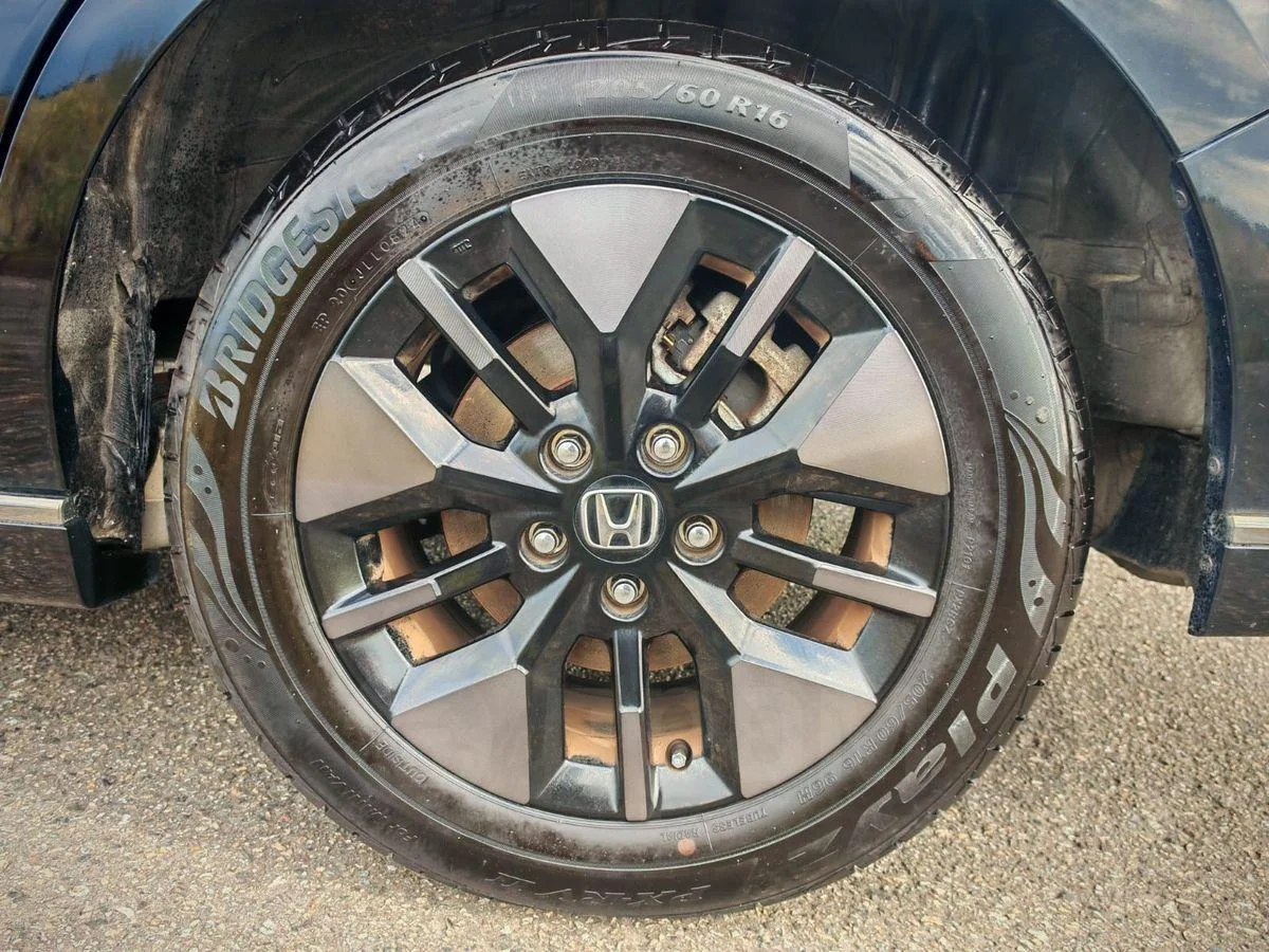 Honda Stepwgn Spadaв кузове RP6 2022г  1.5 л (150 л.с.) передний привод - миниатюра 16