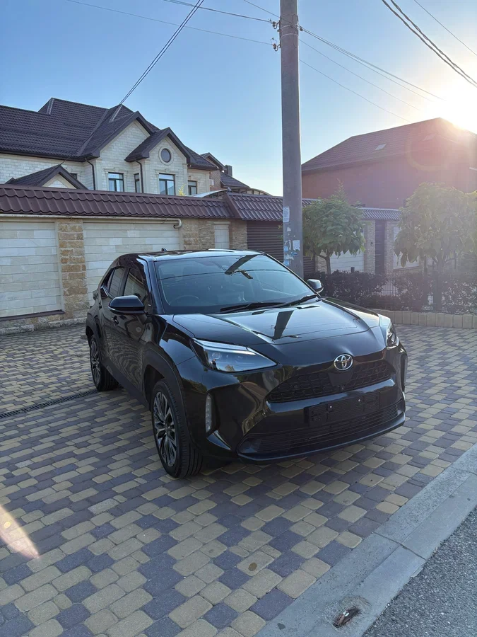 Toyota Yaris Cross, 2023 г. 1.5 л (120 л.с.) 2WD - миниатюра 2