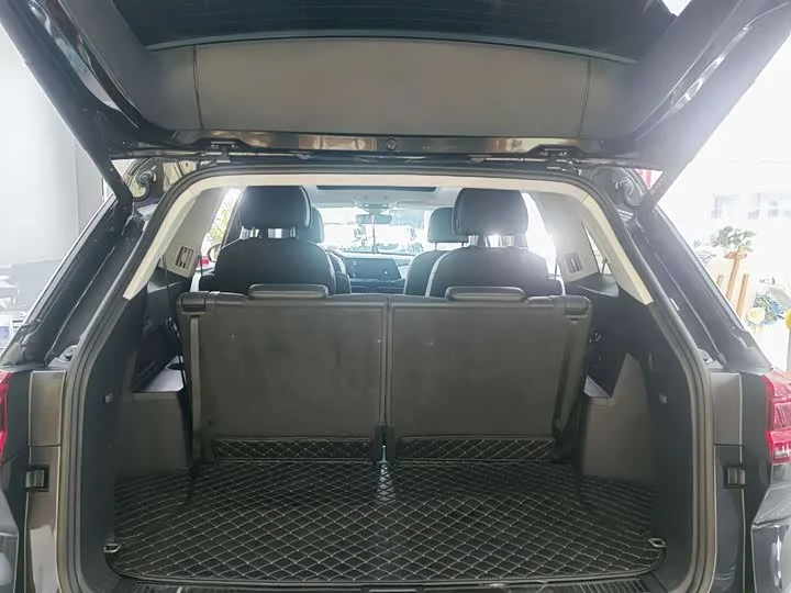 Volkswagen Talagon - миниатюра 8