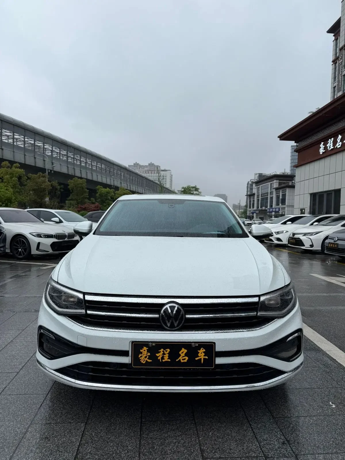 Volkswagen Lavida - миниатюра 4