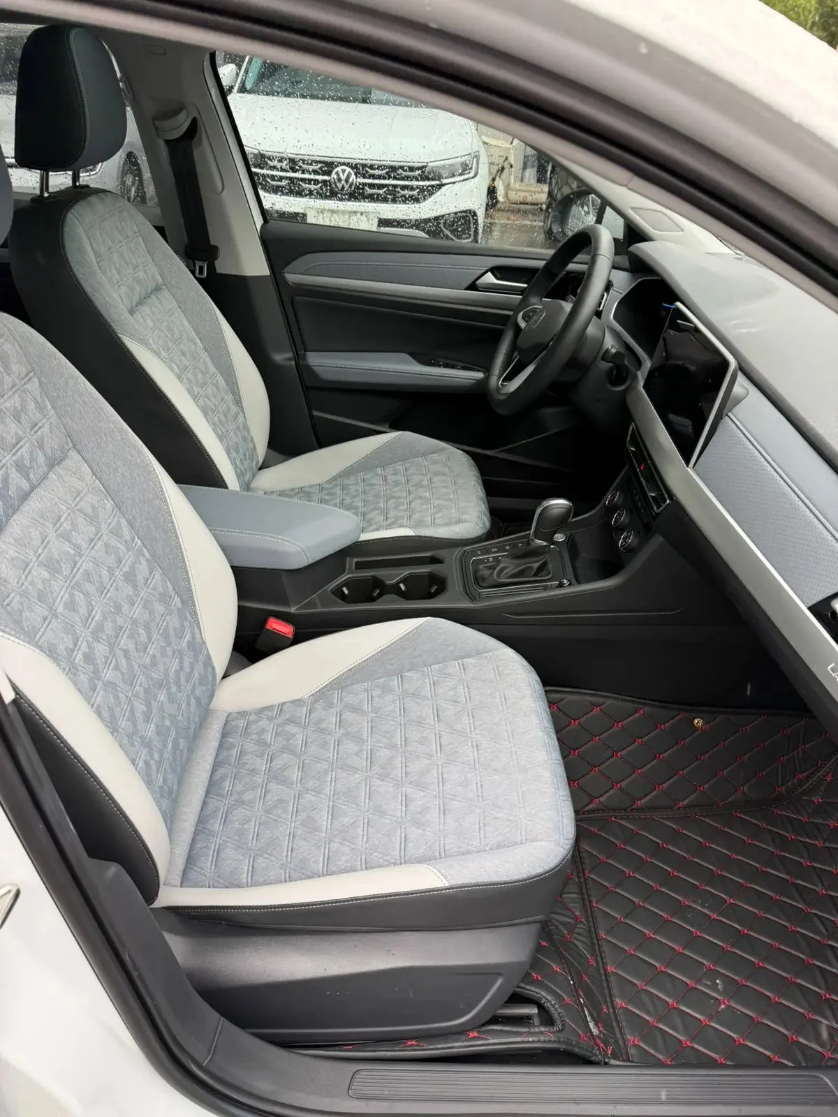 Volkswagen Lavida - миниатюра 9