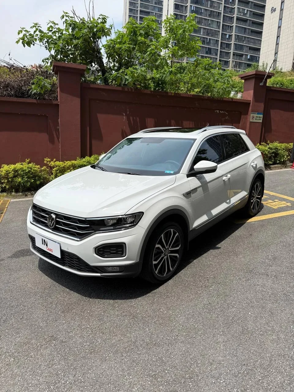 Volkswagen T-Roc - миниатюра 6