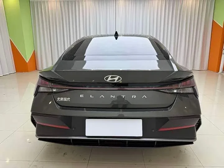 Hyundai Elantra - миниатюра 6