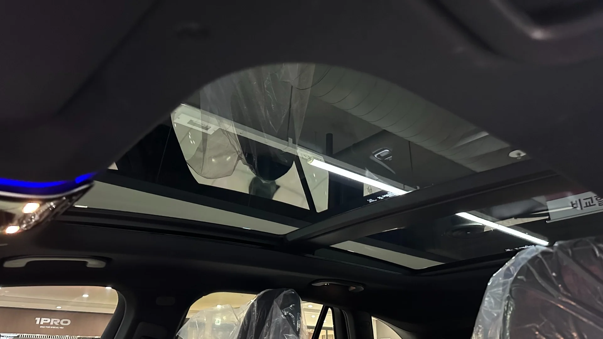 Mercedes Benz GLC - миниатюра 10