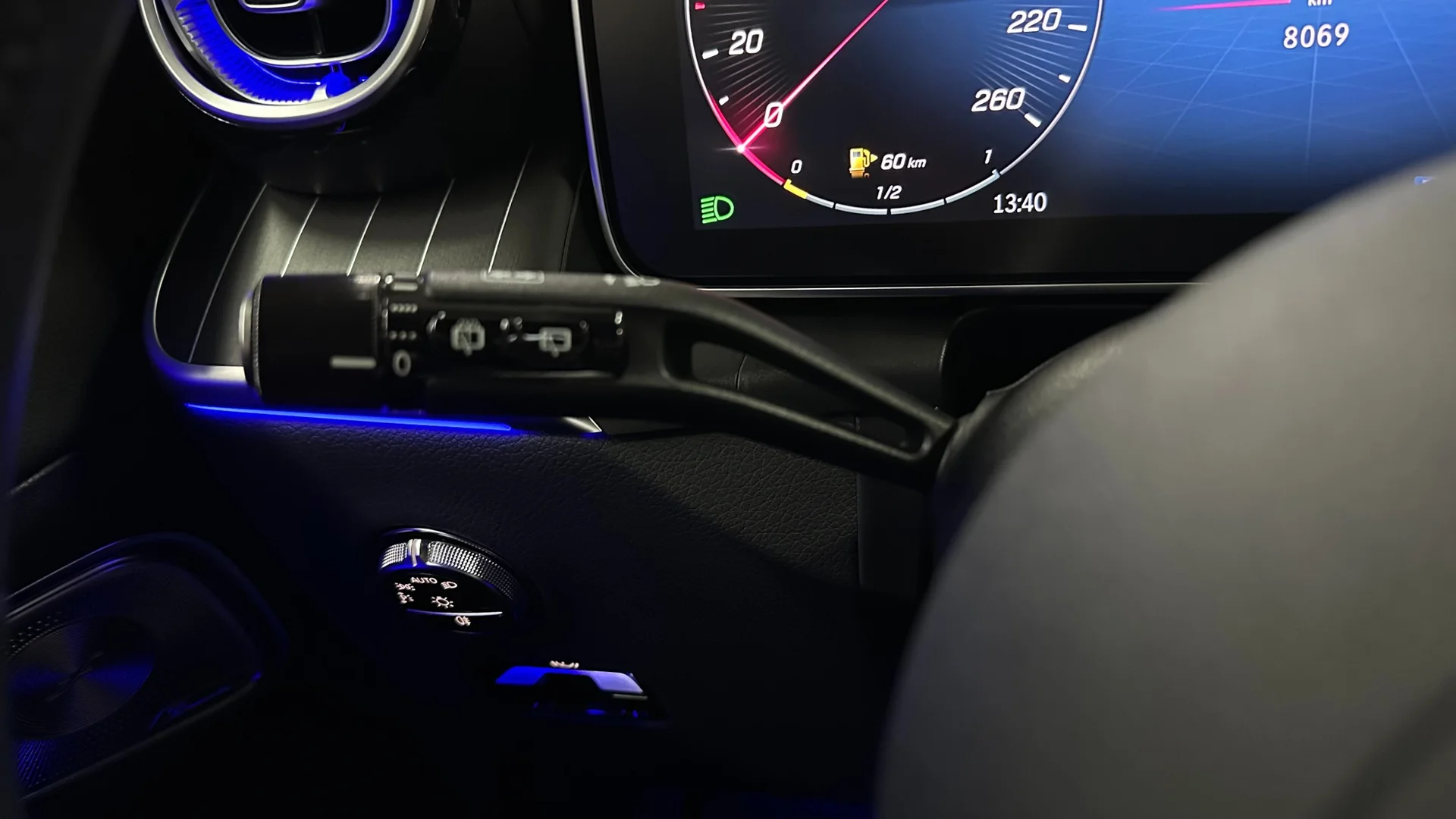 Mercedes Benz GLC - миниатюра 11