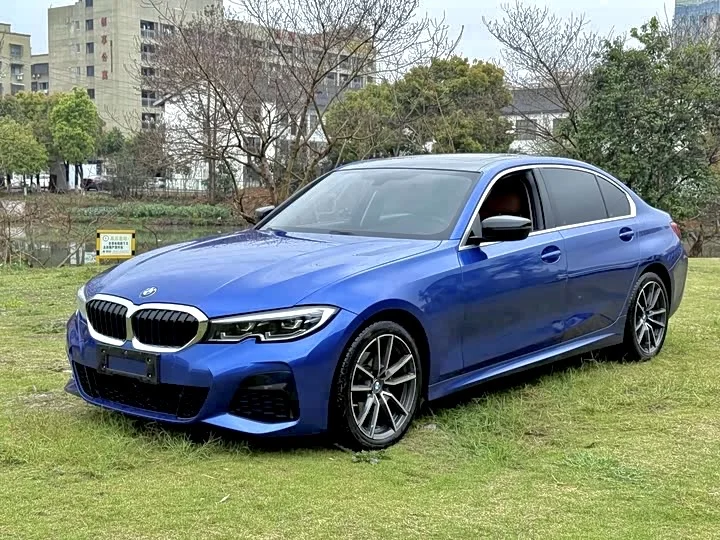 BMW 320i - миниатюра 2