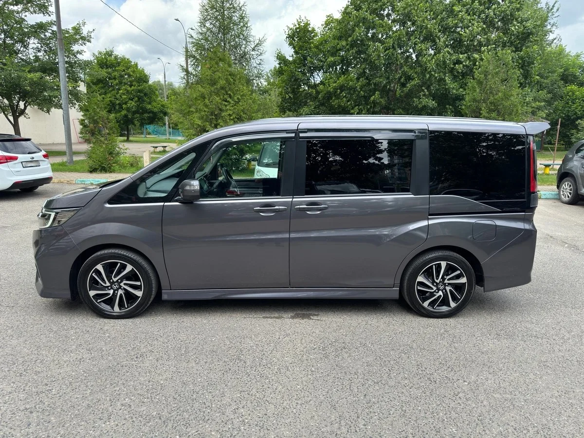 Honda StepWagon SPADA - миниатюра 7