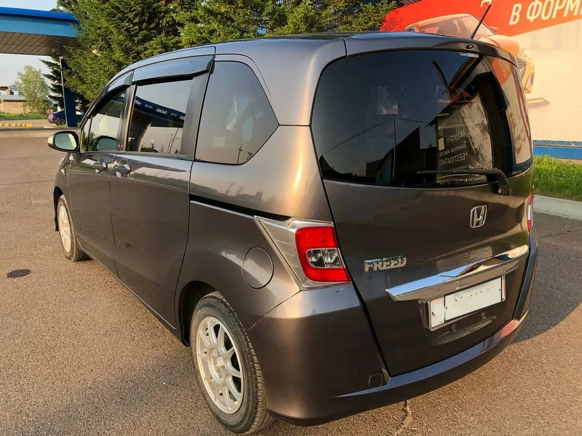 Honda Freed - миниатюра 5