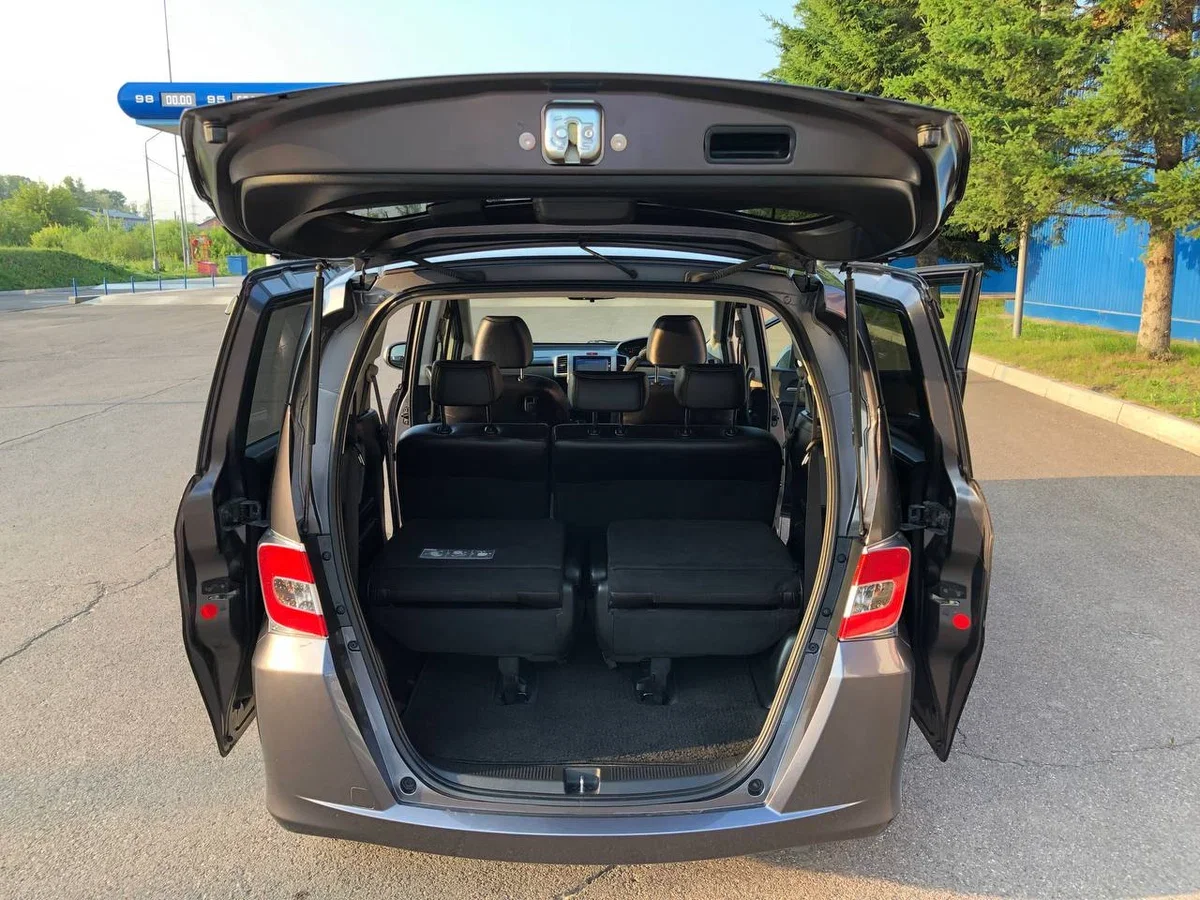 Honda Freed - миниатюра 9