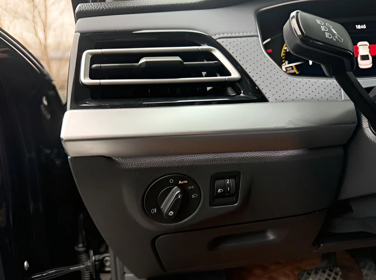 Volkswagen Lavida - миниатюра 8