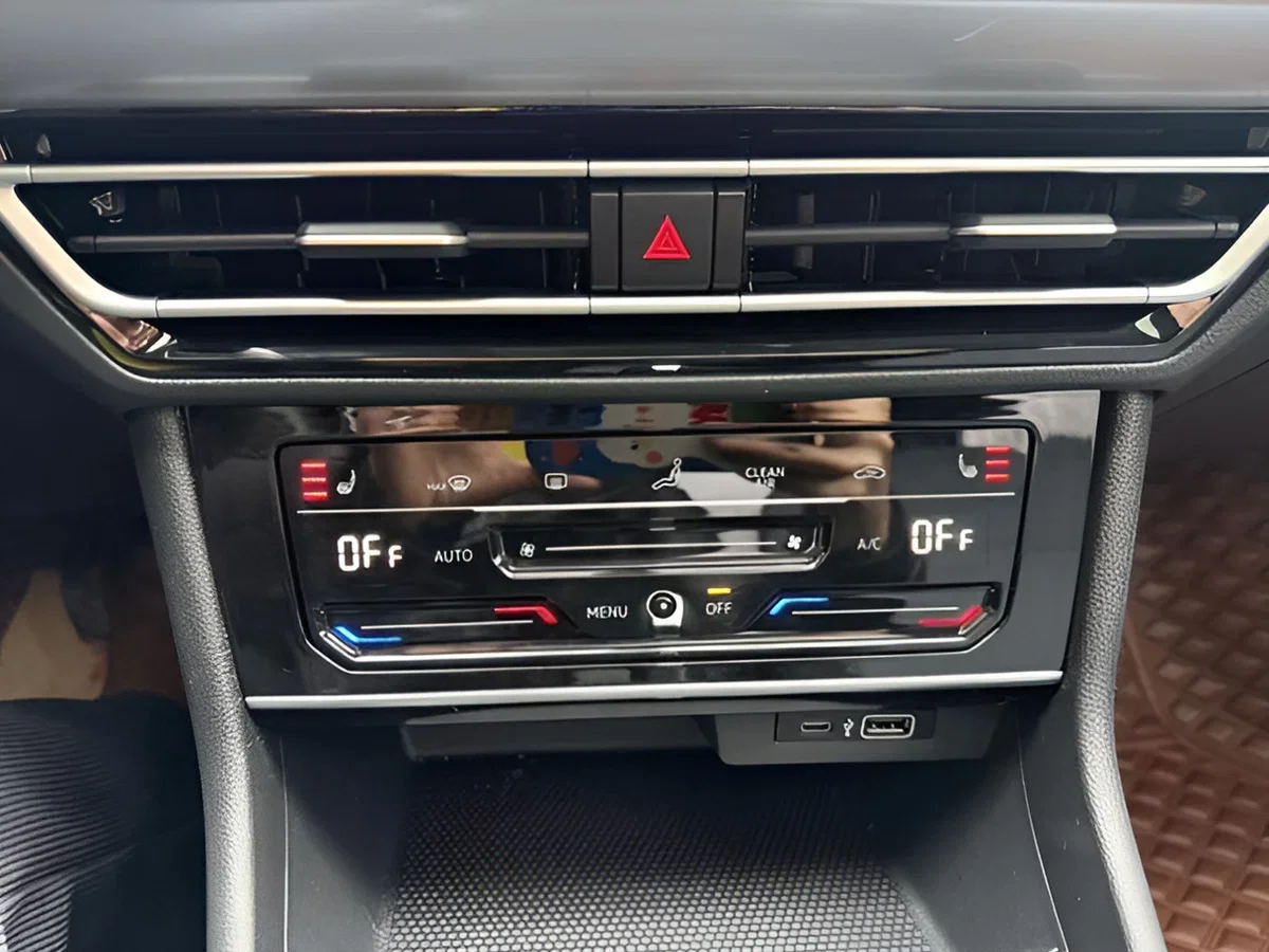 Volkswagen Lavida - миниатюра 11