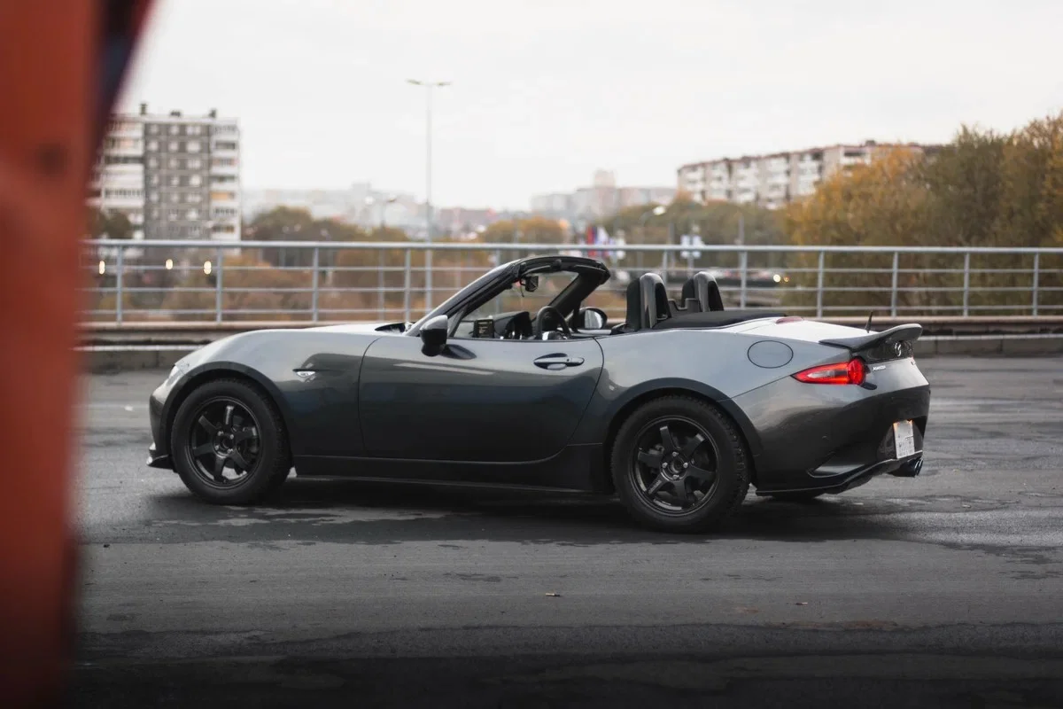 Mazda Roadster 1.5 МКПП - миниатюра 6
