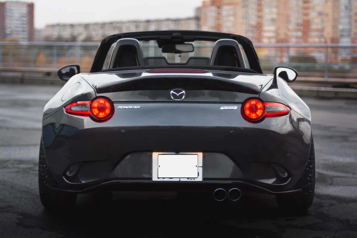 Mazda Roadster 1.5 МКПП - миниатюра 17
