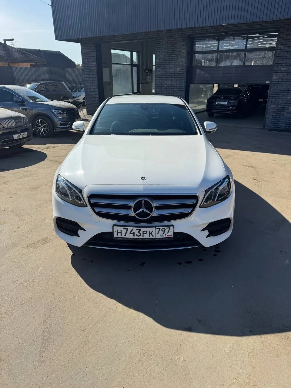 Mercedes-Benz E класс - миниатюра 2