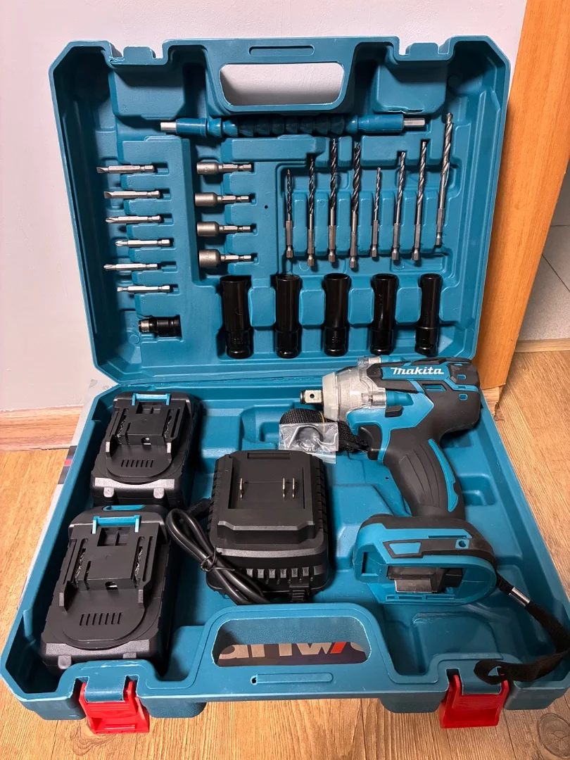 Гайковерт с набором Makita - изображение 1