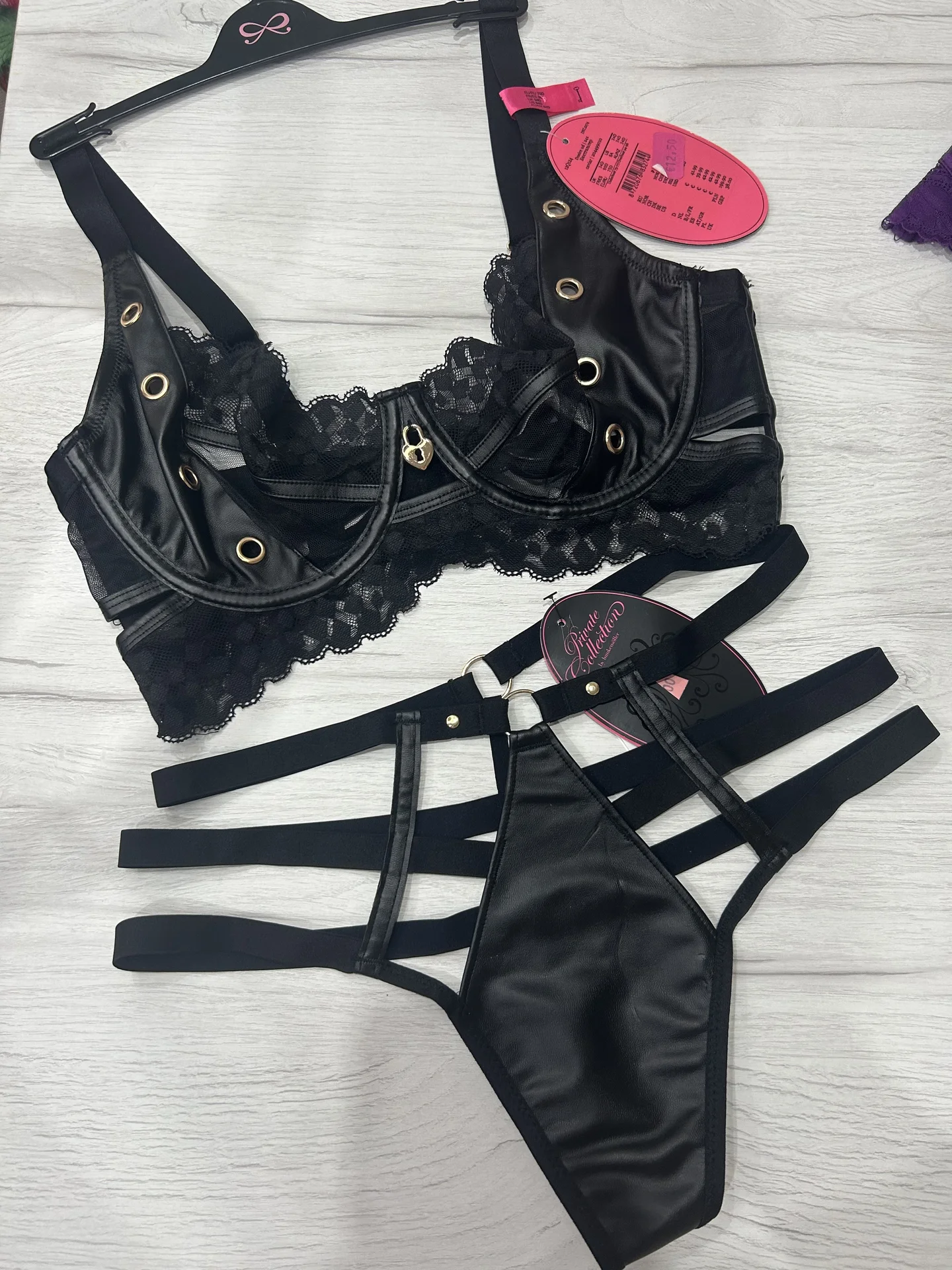 комплект Private Hunkemoller 75D/M - изображение 1