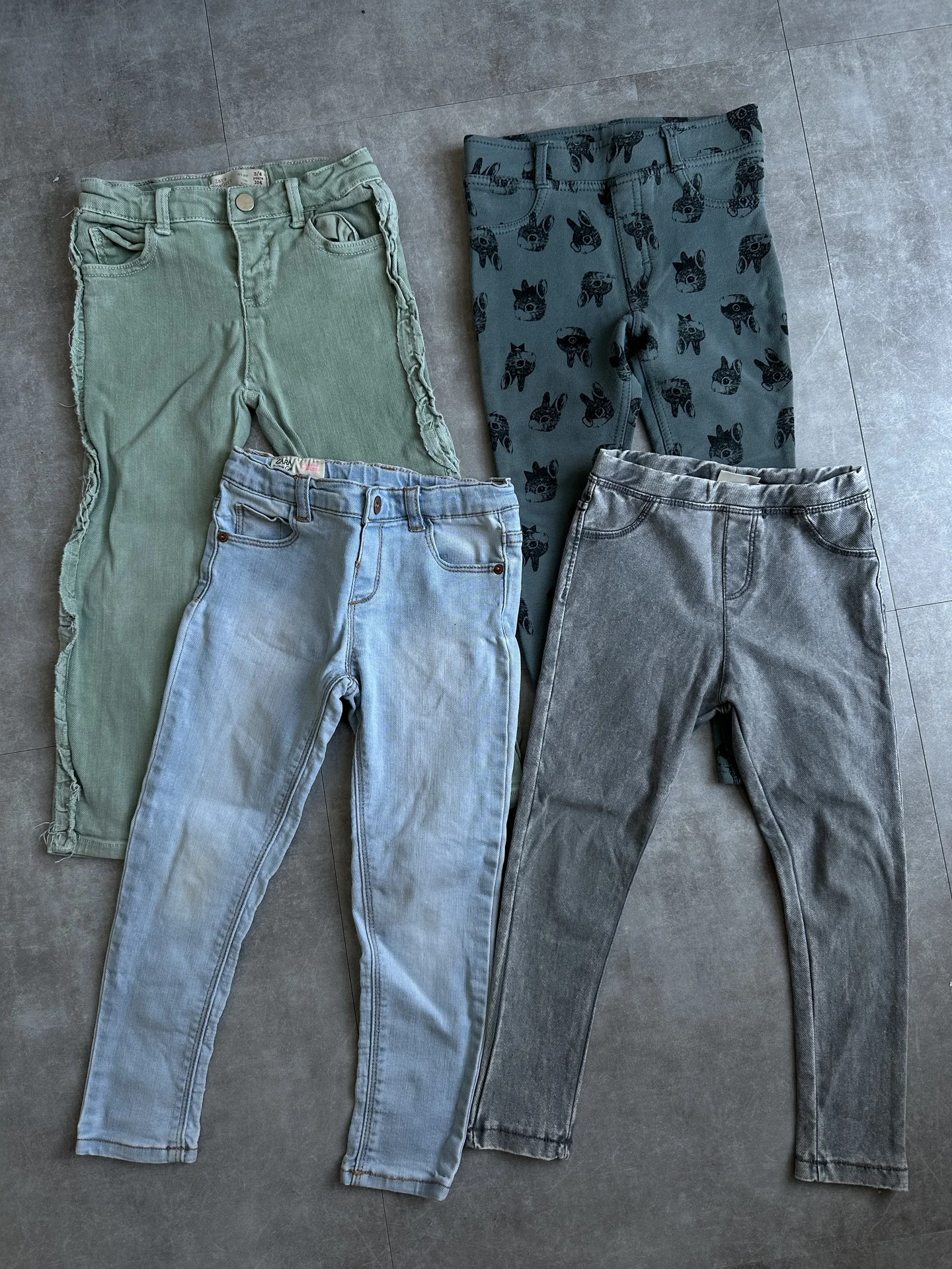 Джинсы и лосины zara 104 для девочки пакетом - изображение 1