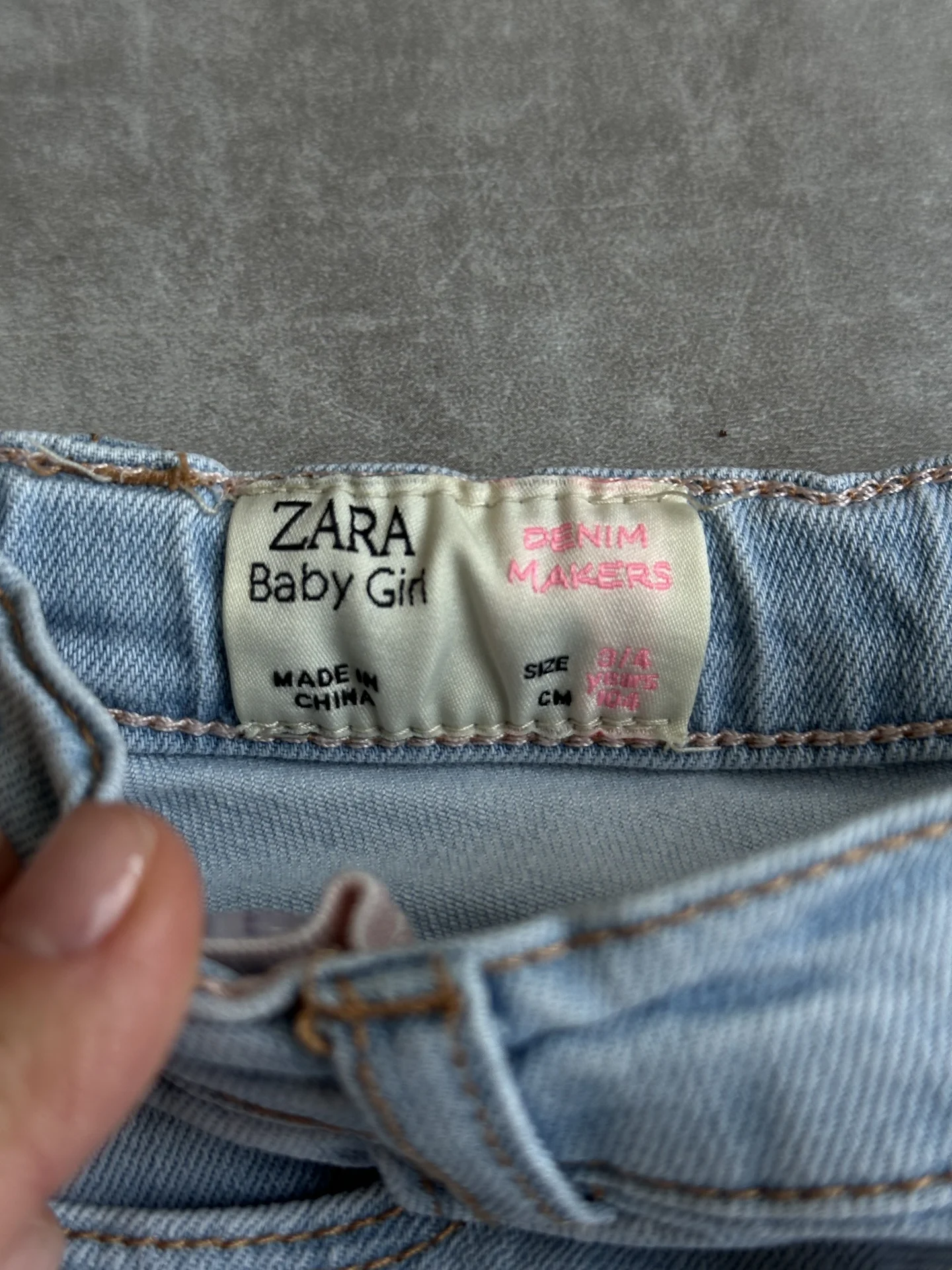 Джинсы и лосины zara 104 для девочки пакетом - миниатюра 3