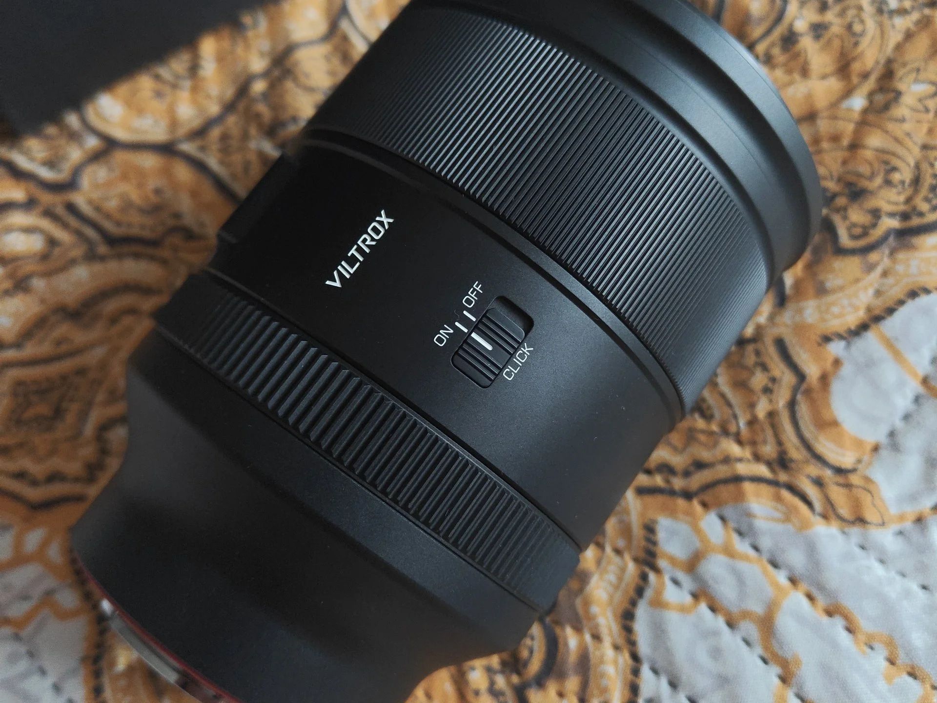 Объектив Viltrox 35 1.2 LAB sony FE - миниатюра 2