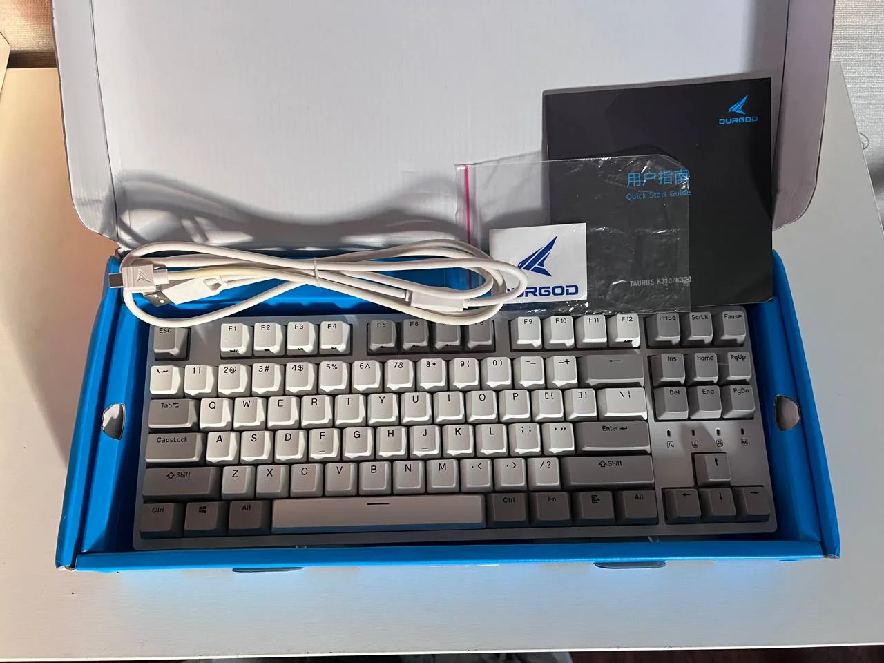 Игровая клавиатура Durgod Taurus K320 White - миниатюра 3