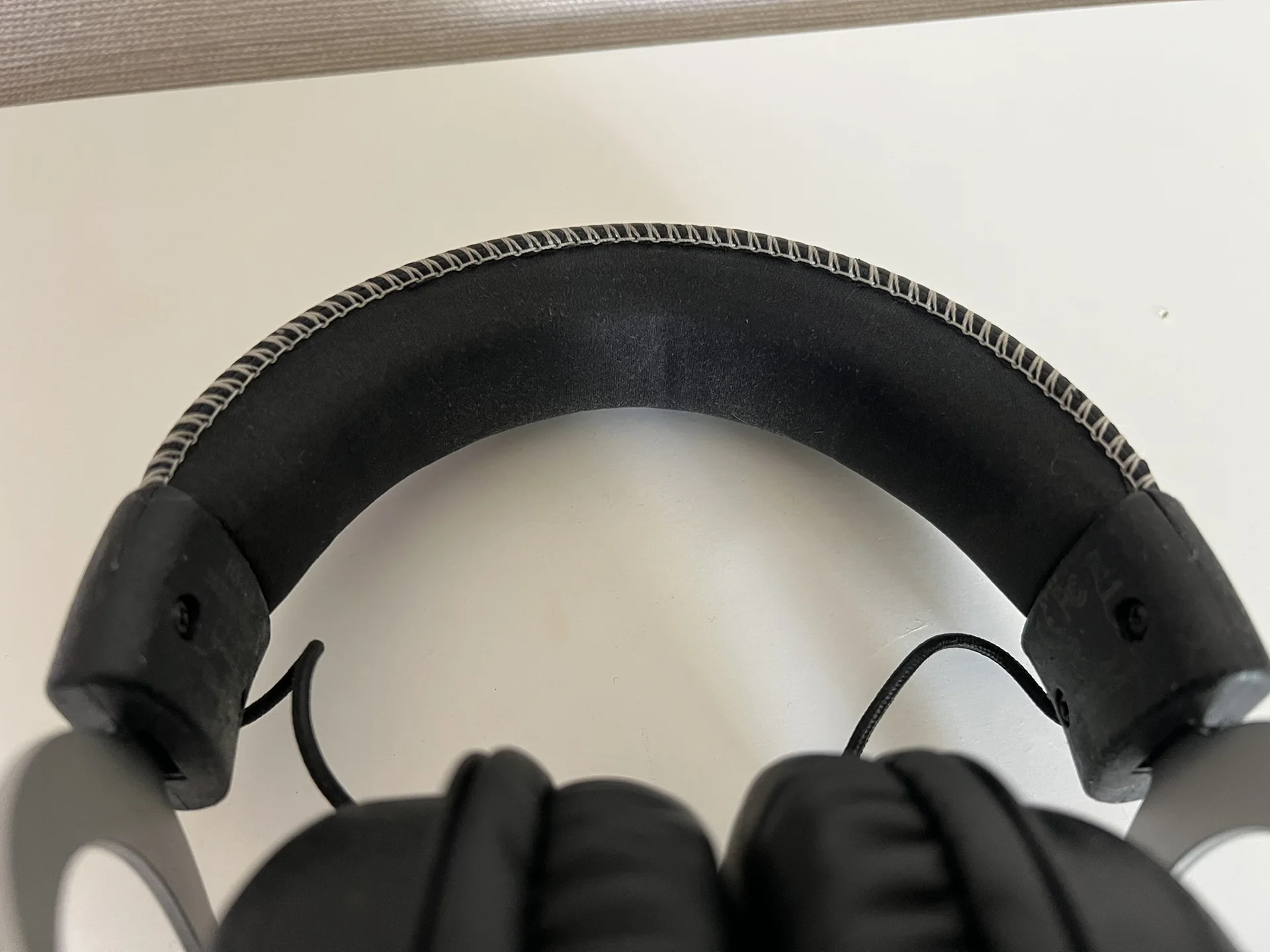 Игровые наушники HyperX Cloud Silver - миниатюра 3
