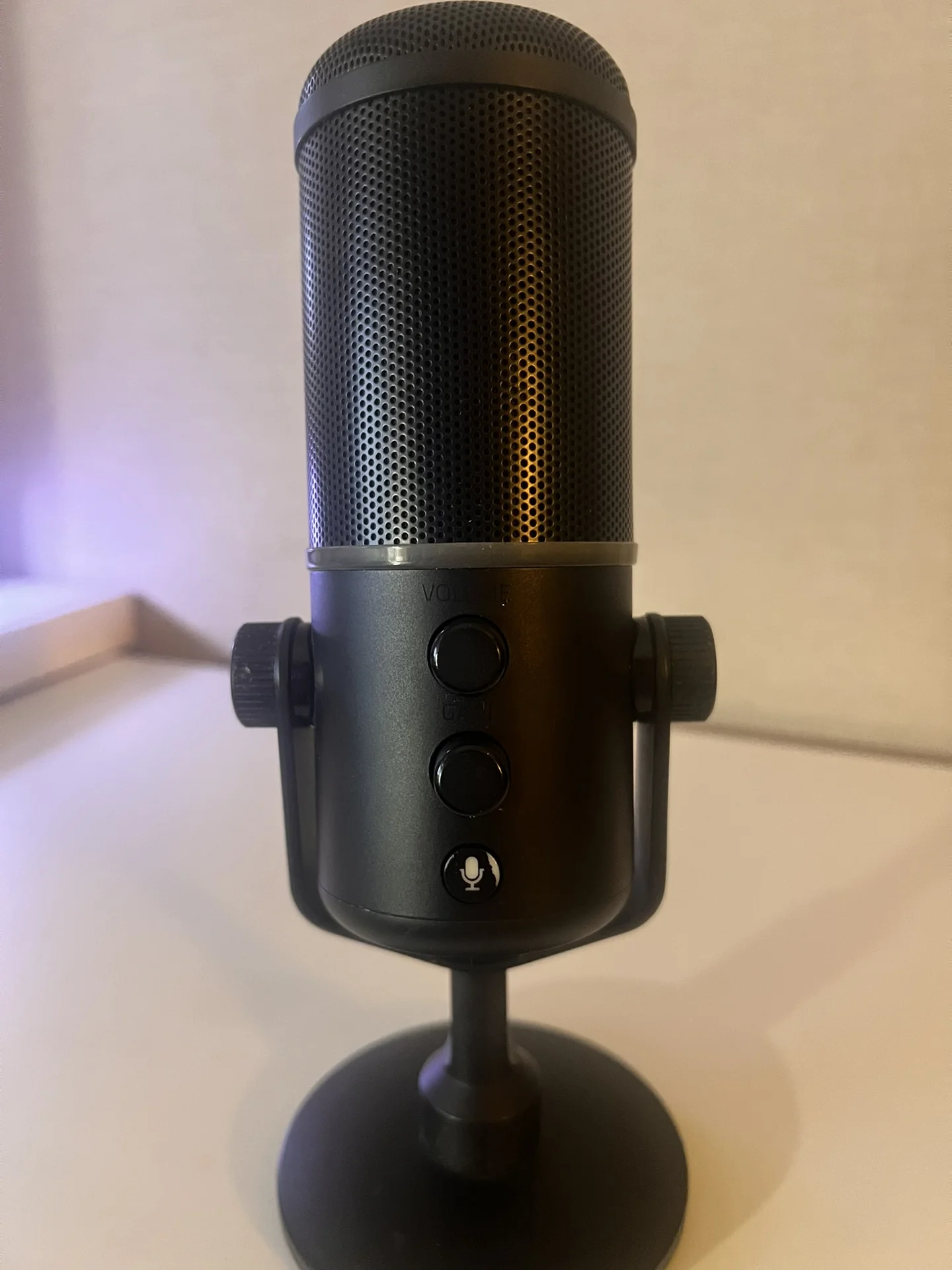 Микрофон Razer Seiren Elite - миниатюра 2