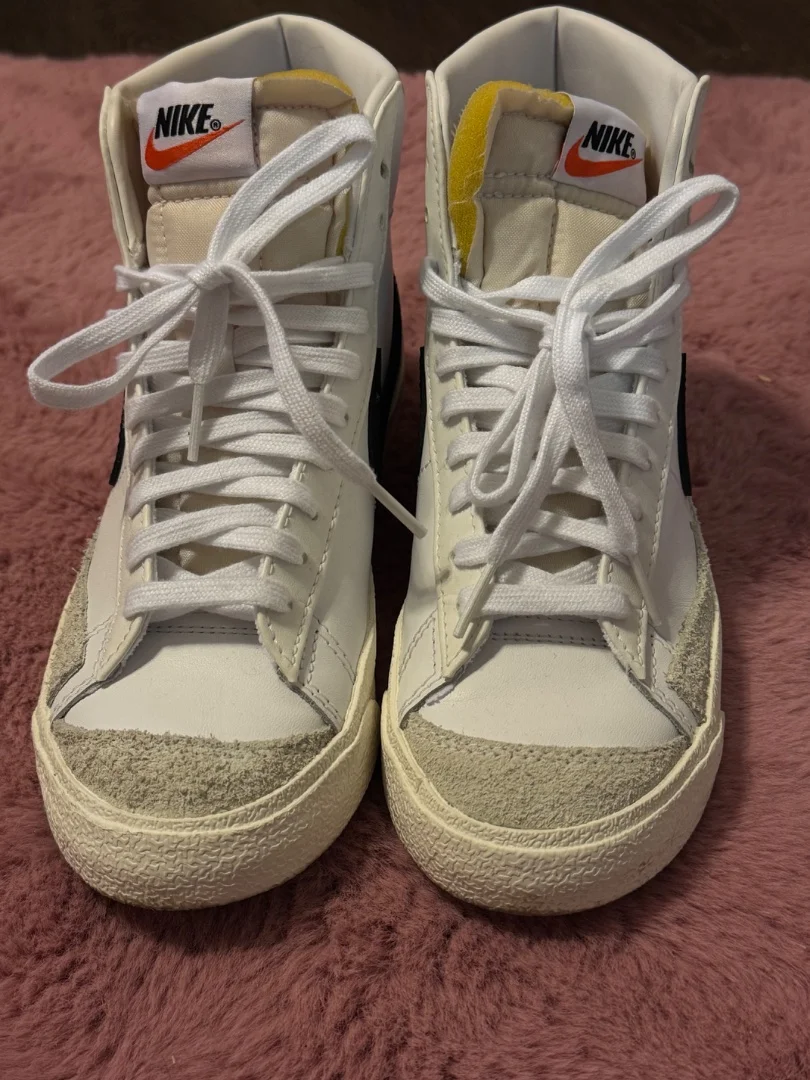 Nike Женские кроссовки Blazer Mid 77 Vintage - миниатюра 4