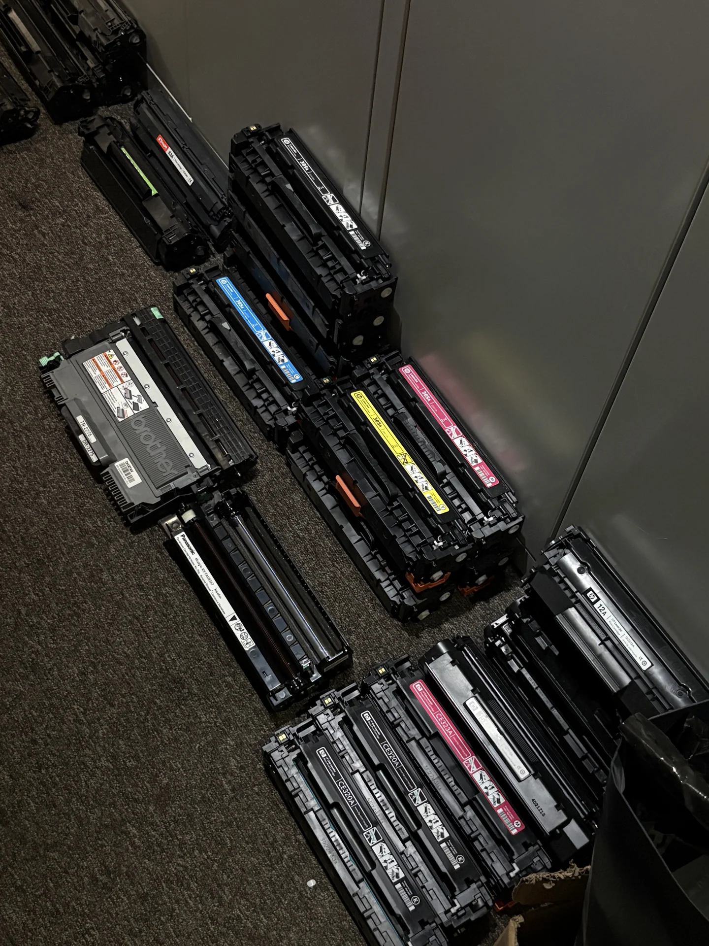 Картриджи hp, panasonic, brother использованные - изображение 1