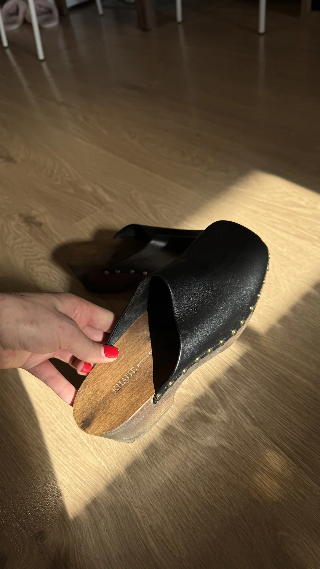 KHAITE кожаные клоги / мюли с заклёпками 39-39.5 - миниатюра 3