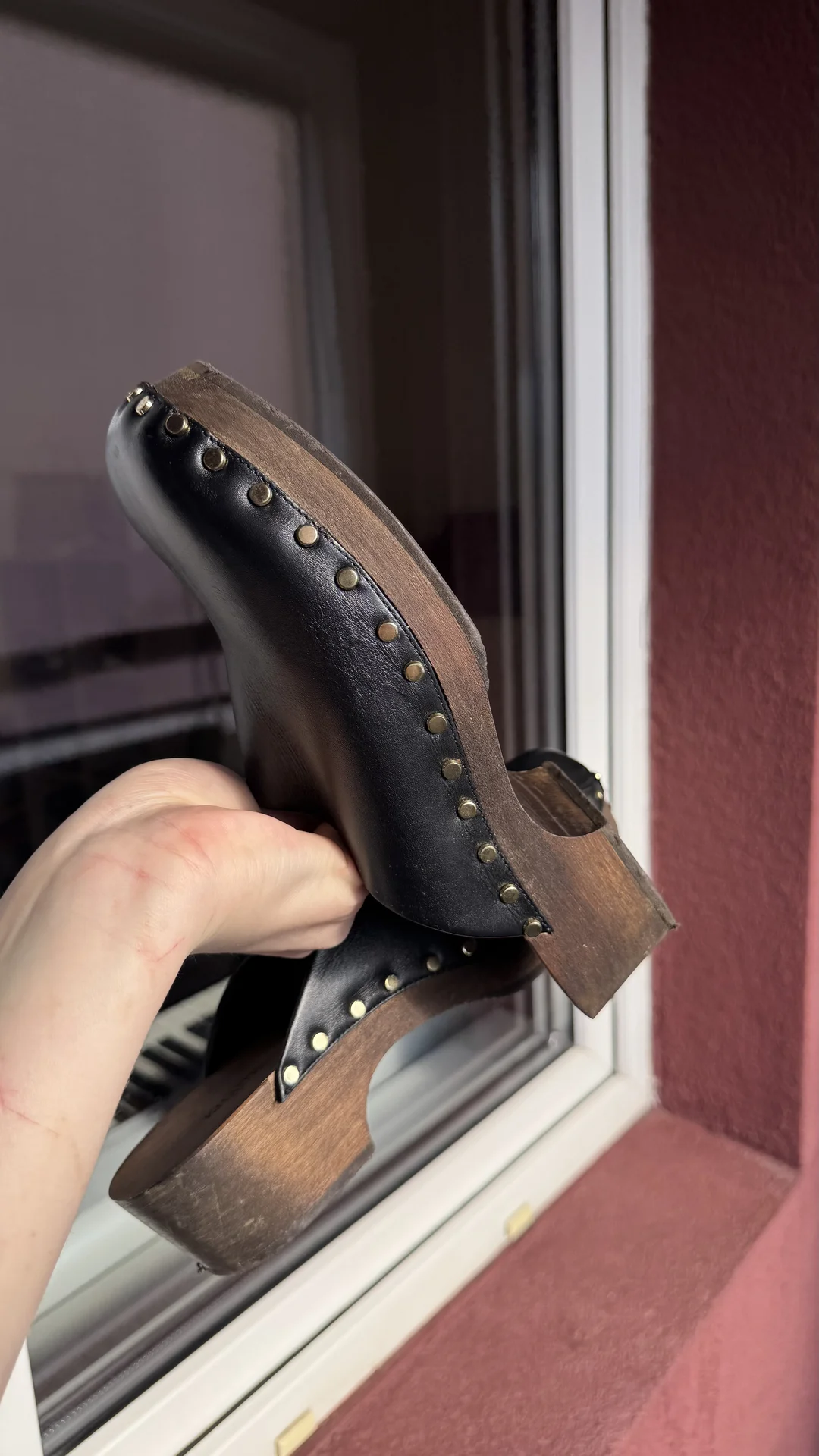 KHAITE кожаные клоги / мюли с заклёпками 39-39.5 - миниатюра 4