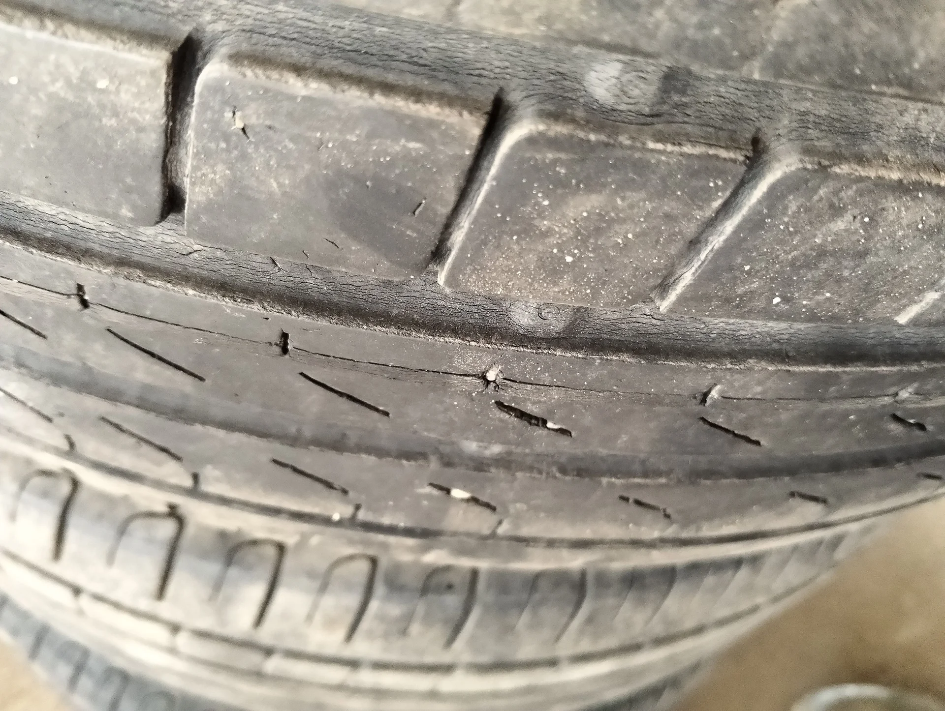 Шины 205/60 r16 - миниатюра 7