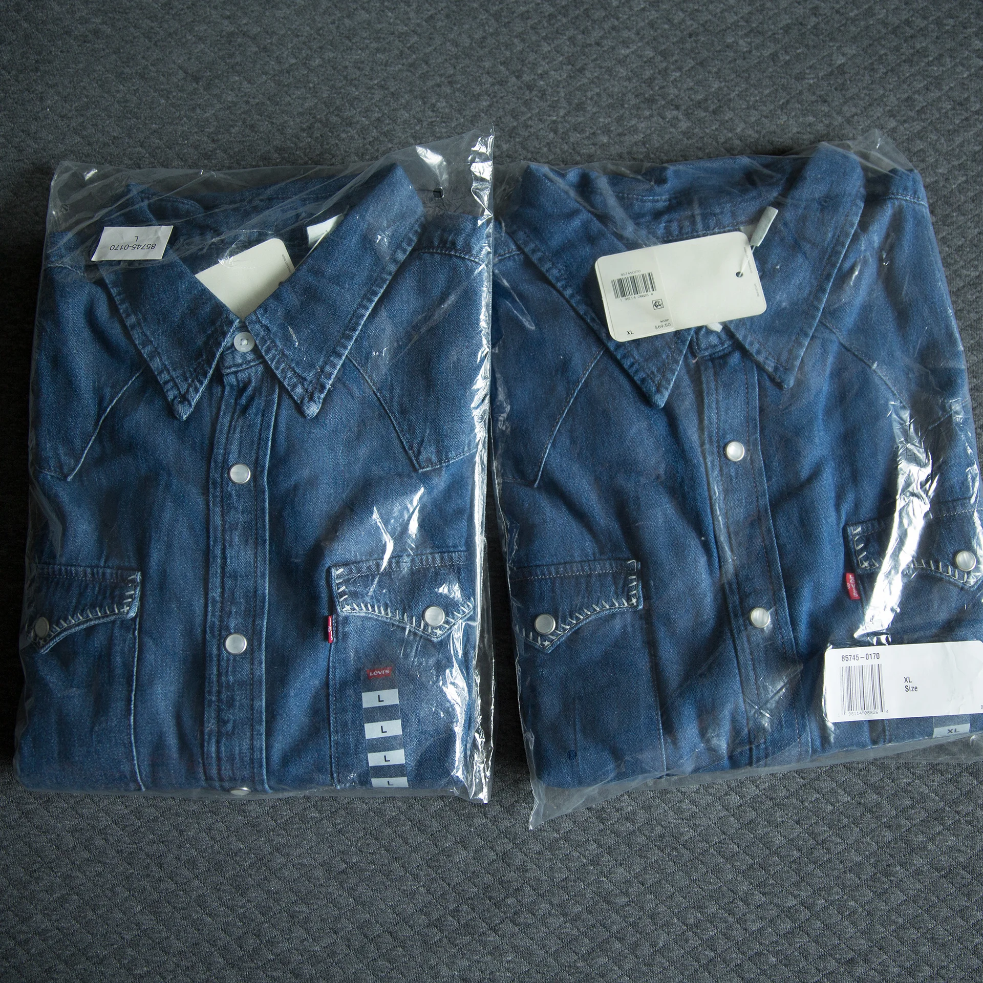 Джинсовая рубашка Levi’s Оригинал из США М - миниатюра 6