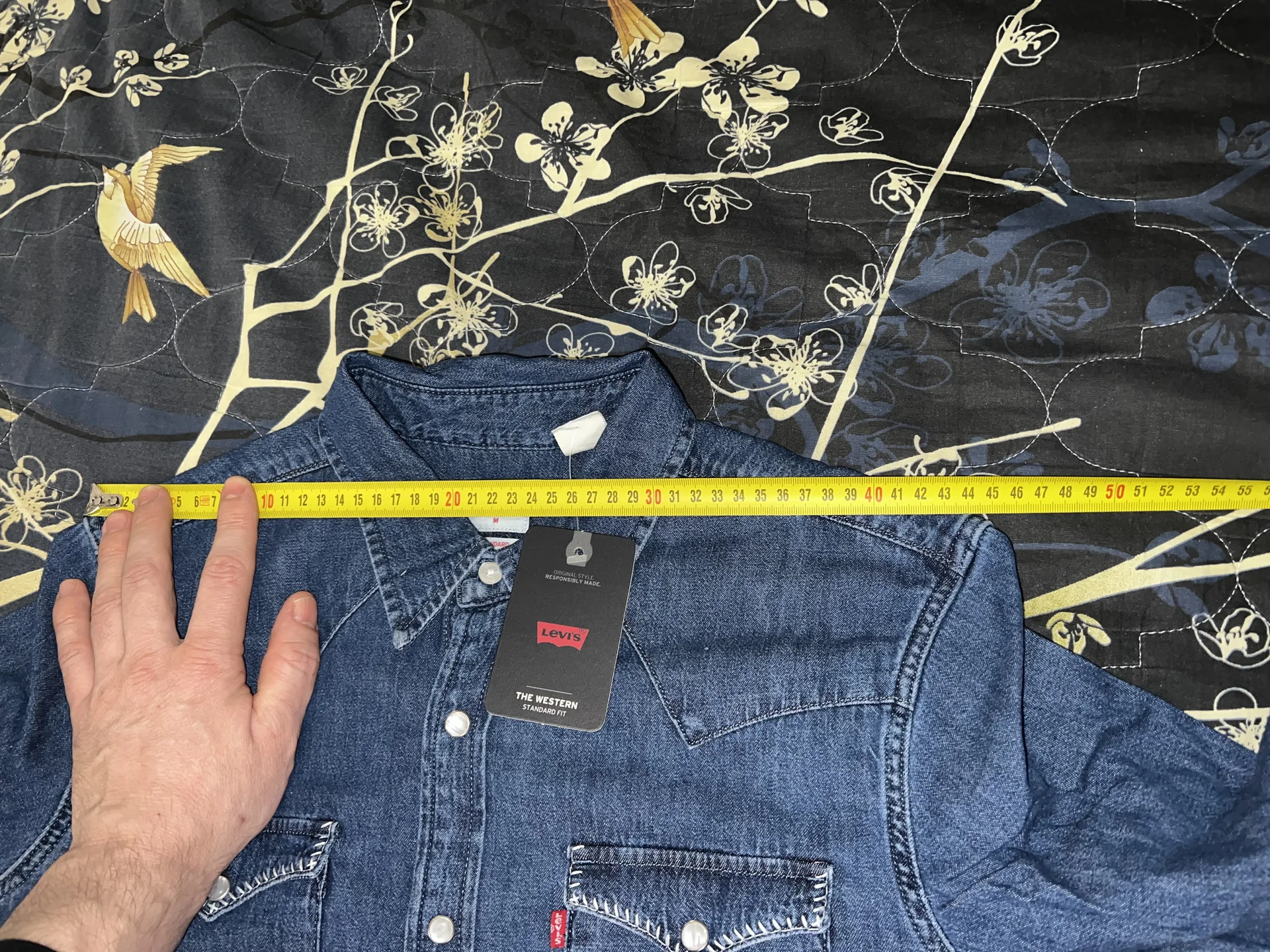 Джинсовая рубашка Levi’s Оригинал из США М - миниатюра 8