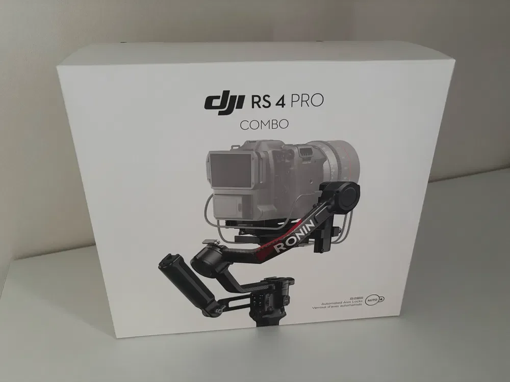 стабилизатор DJI RONIN RS 4 PRO COMBO - изображение 1