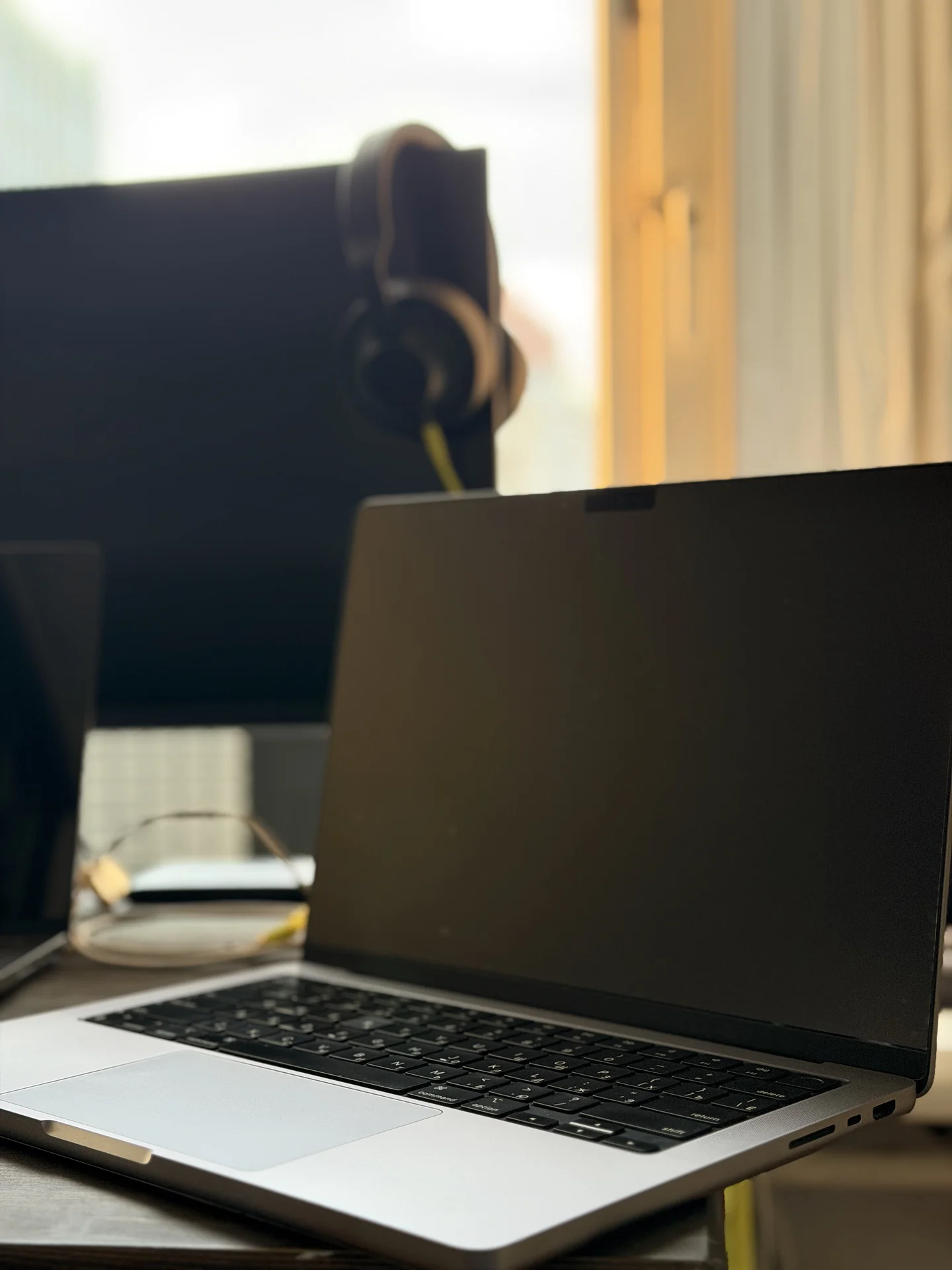 Macbook pro m1 pro - миниатюра 2