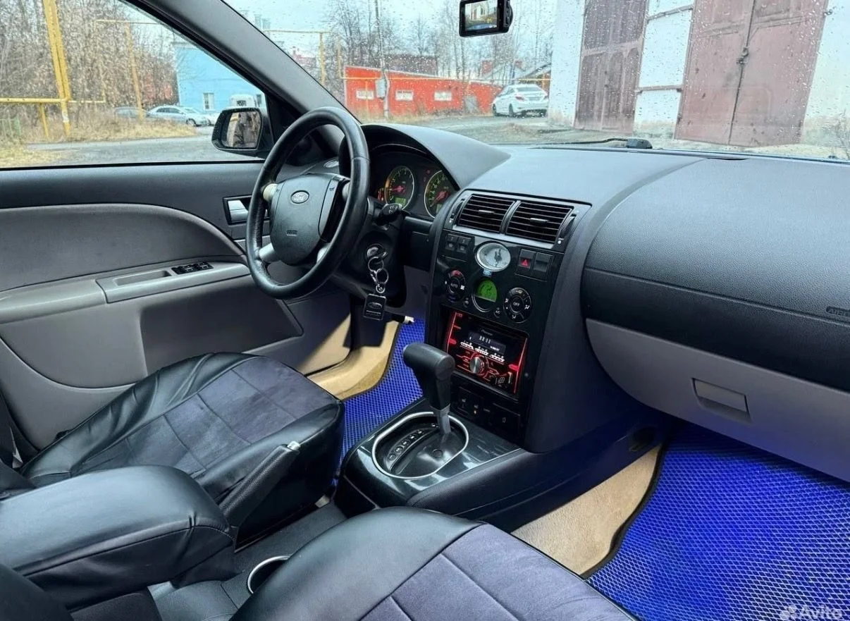 Ford Mondeo 2.0 AТ - миниатюра 13