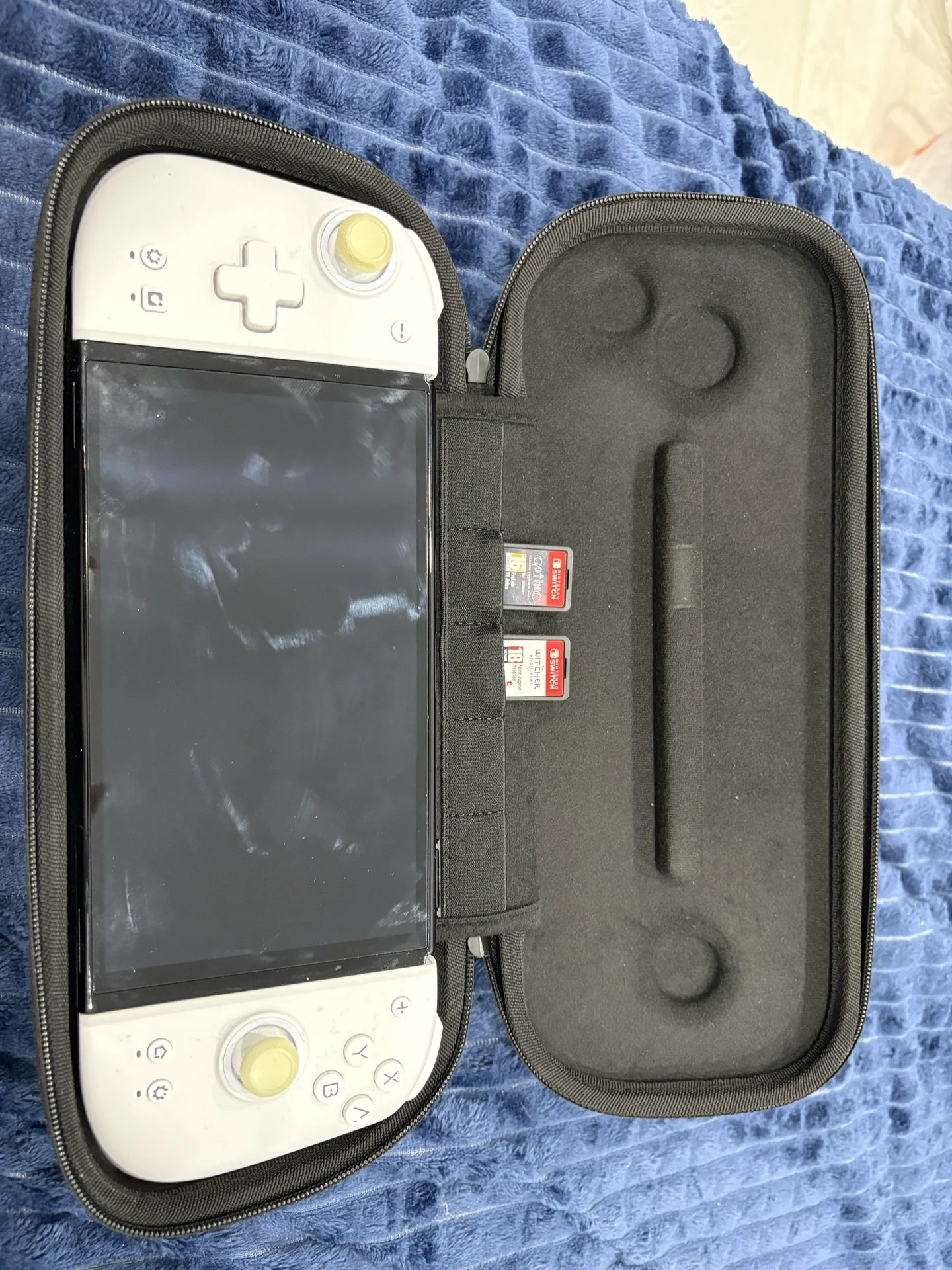 Nintendo Switch oled - миниатюра 3