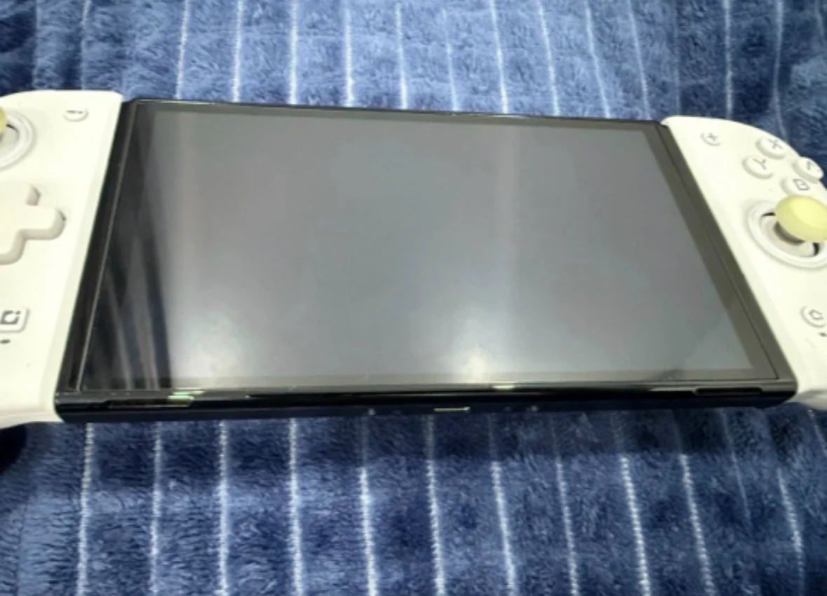 Nintendo Switch oled - миниатюра 5