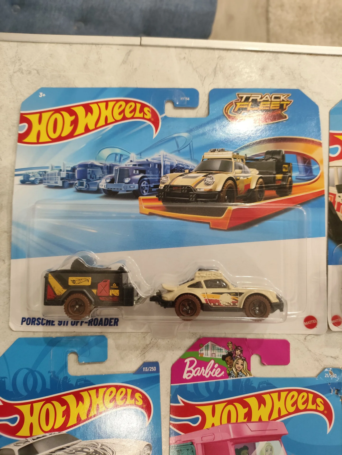 Машинки Hot Wheels - миниатюра 19
