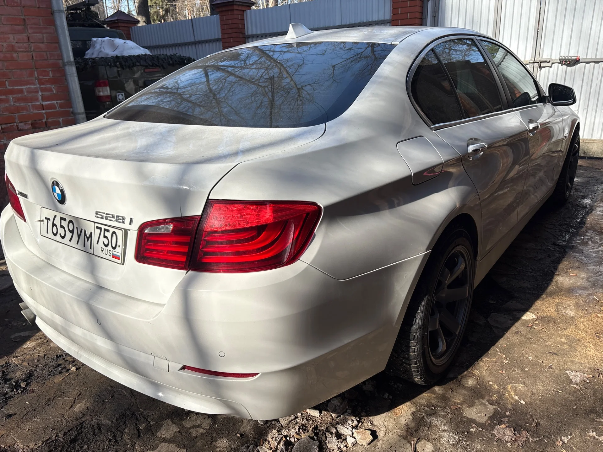 BMW 528 xDrive - миниатюра 6