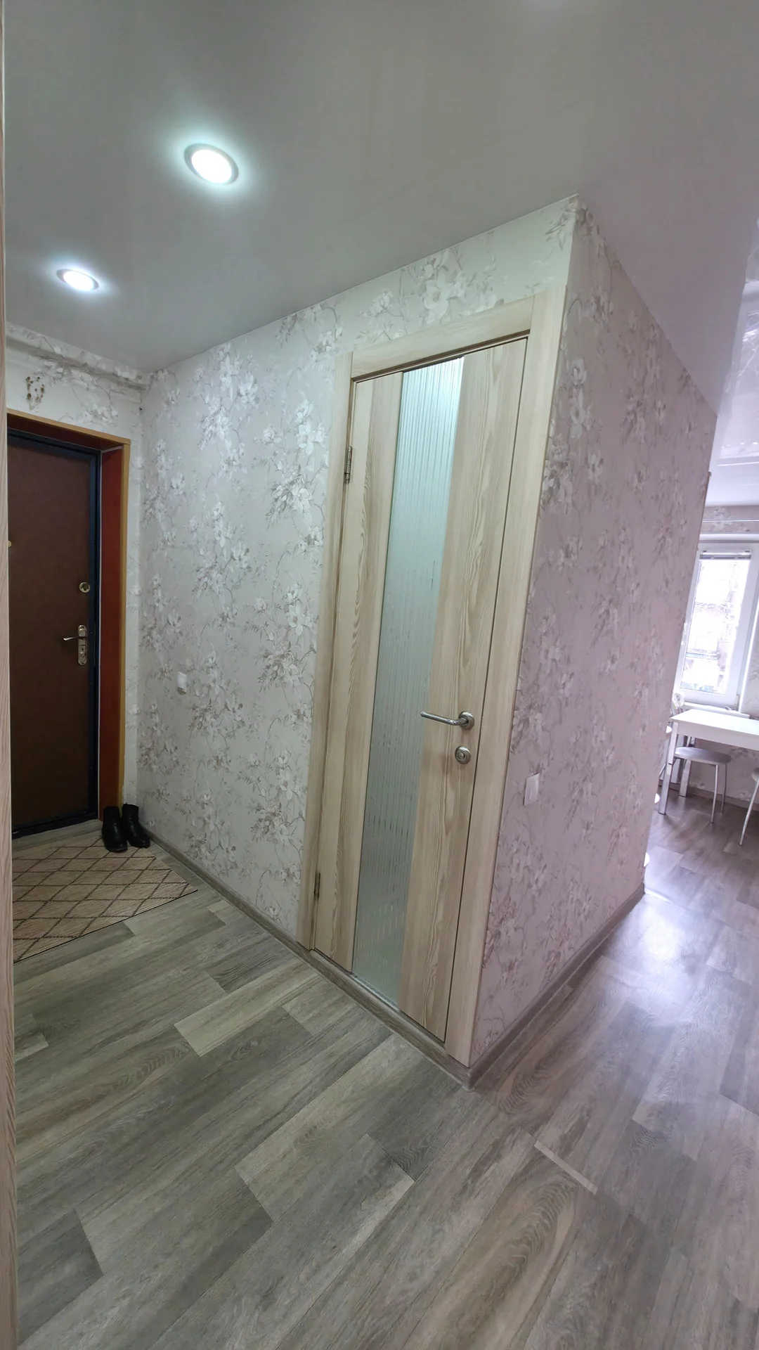 В продаже 3 комнатная квартира - миниатюра 5