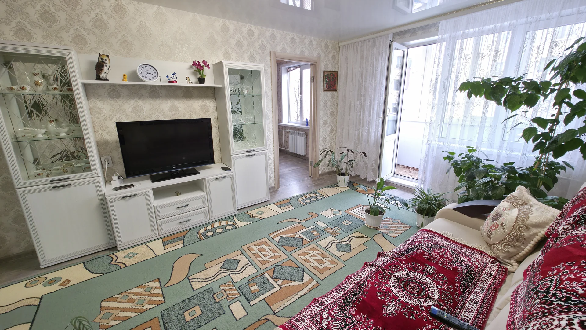 В продаже 3 комнатная квартира - миниатюра 9