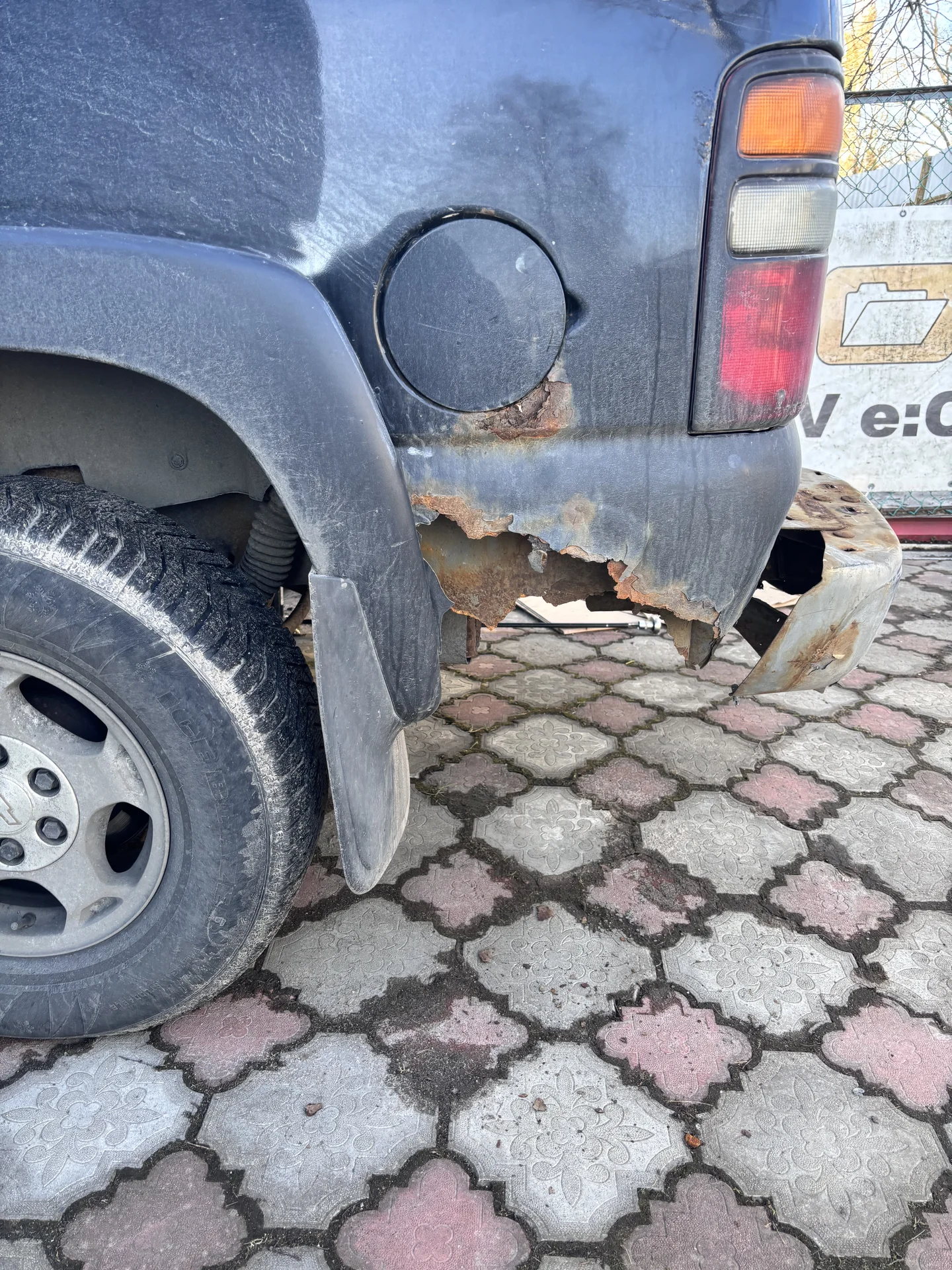 chevrolet Tahoe - миниатюра 6