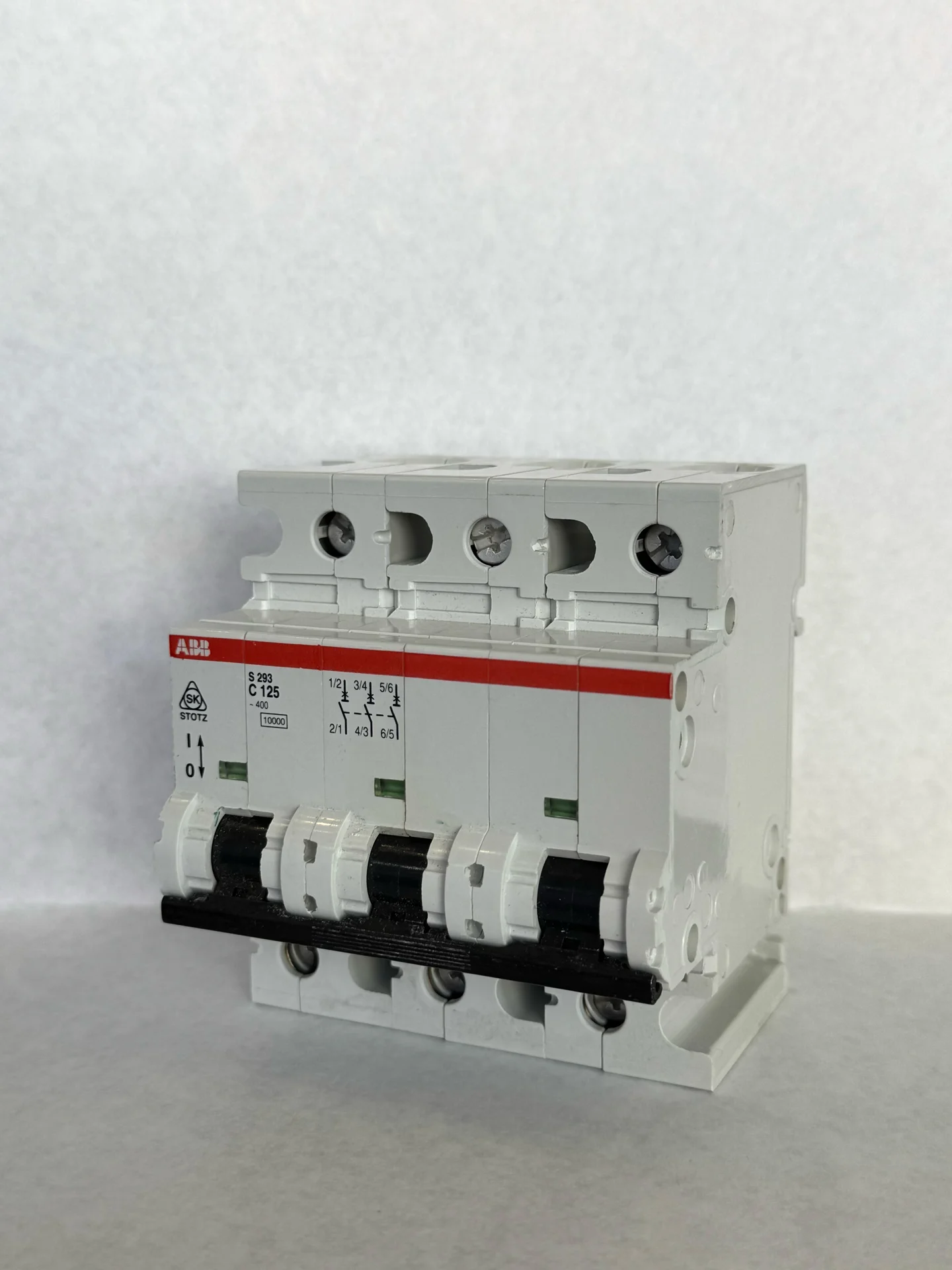 Автоматический выключатель ABB S293 C125 3 фазы - изображение 1