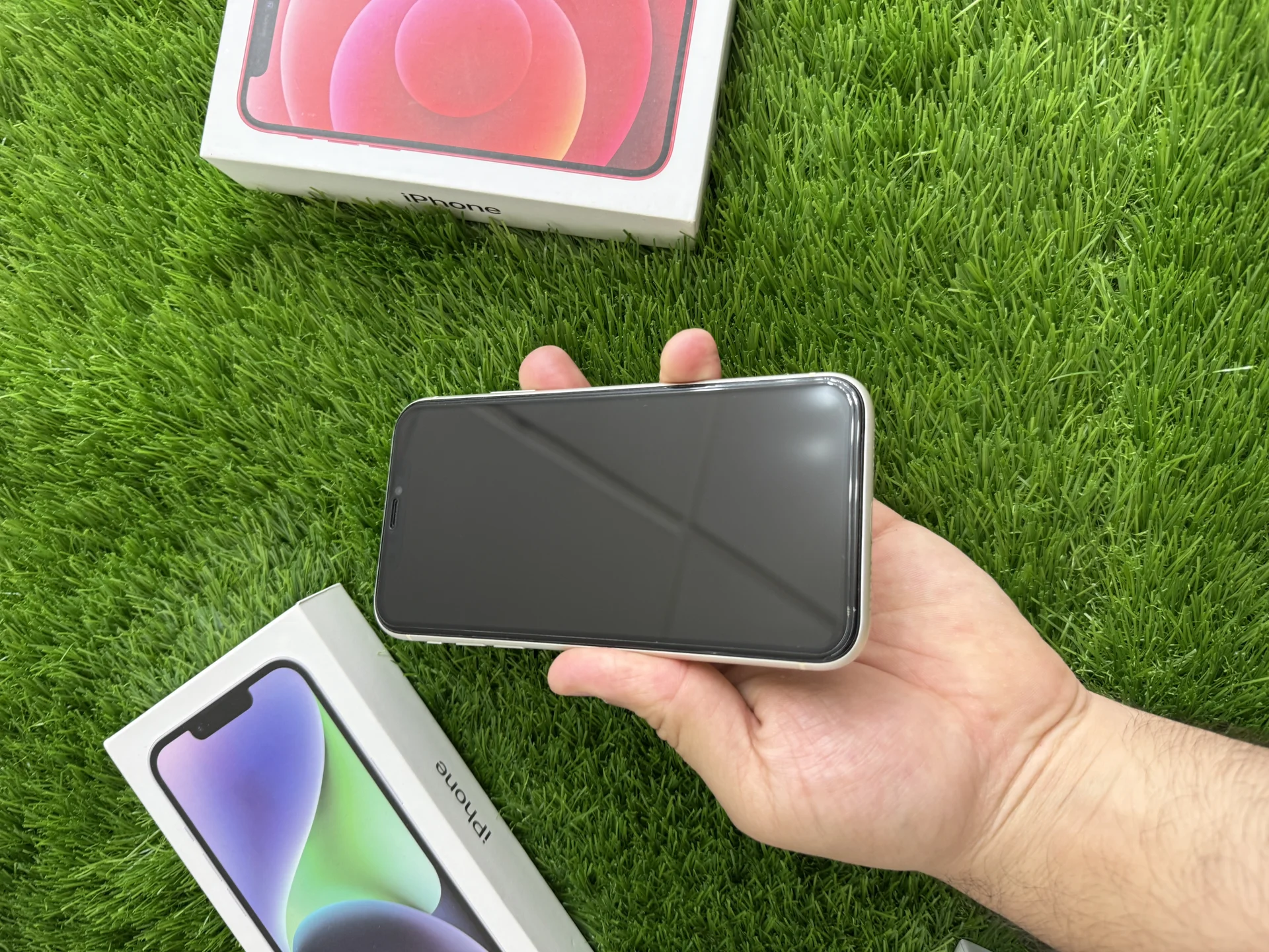 iPhone 11 256gb - миниатюра 2