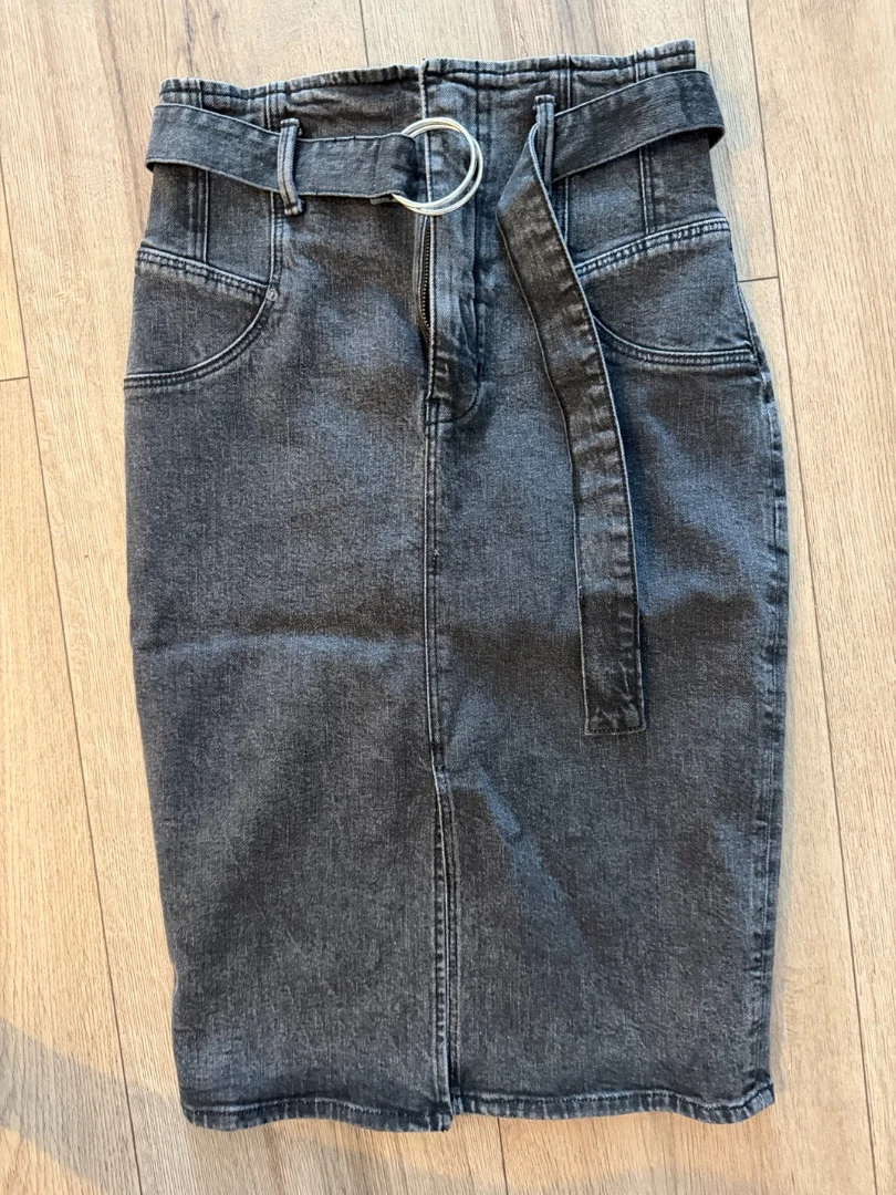Роскошная женская юбка Guess - изображение 1