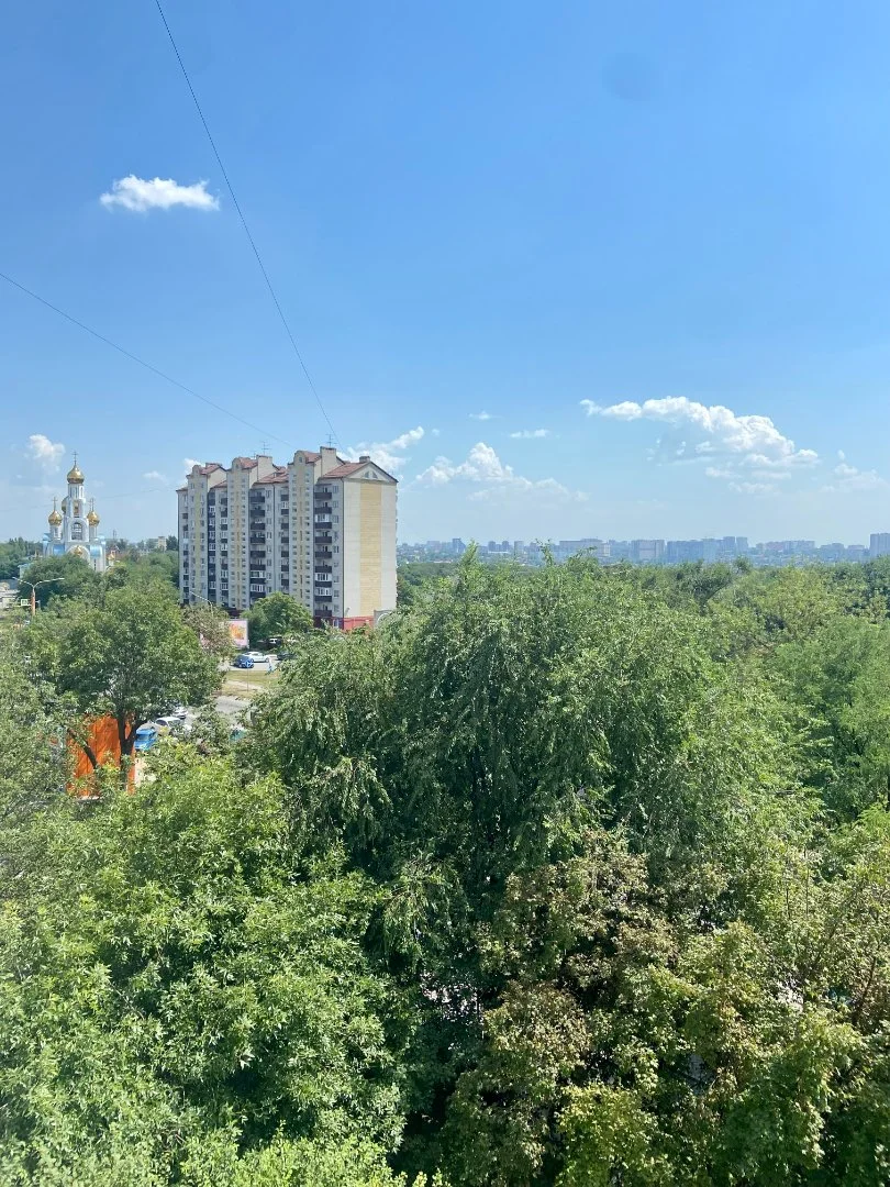 2к квартира в зеленом, БЕЗОПАСНОМ районе ! - миниатюра 2