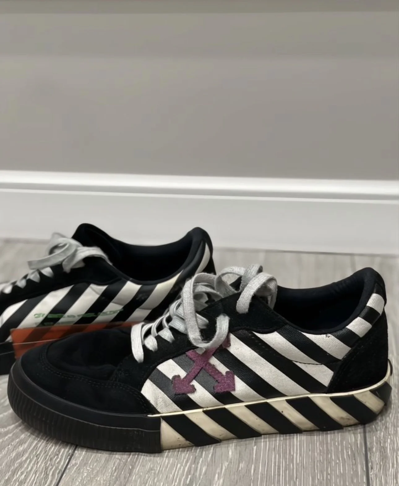 Кеды Off-White x Nike Vulcanized - изображение 1